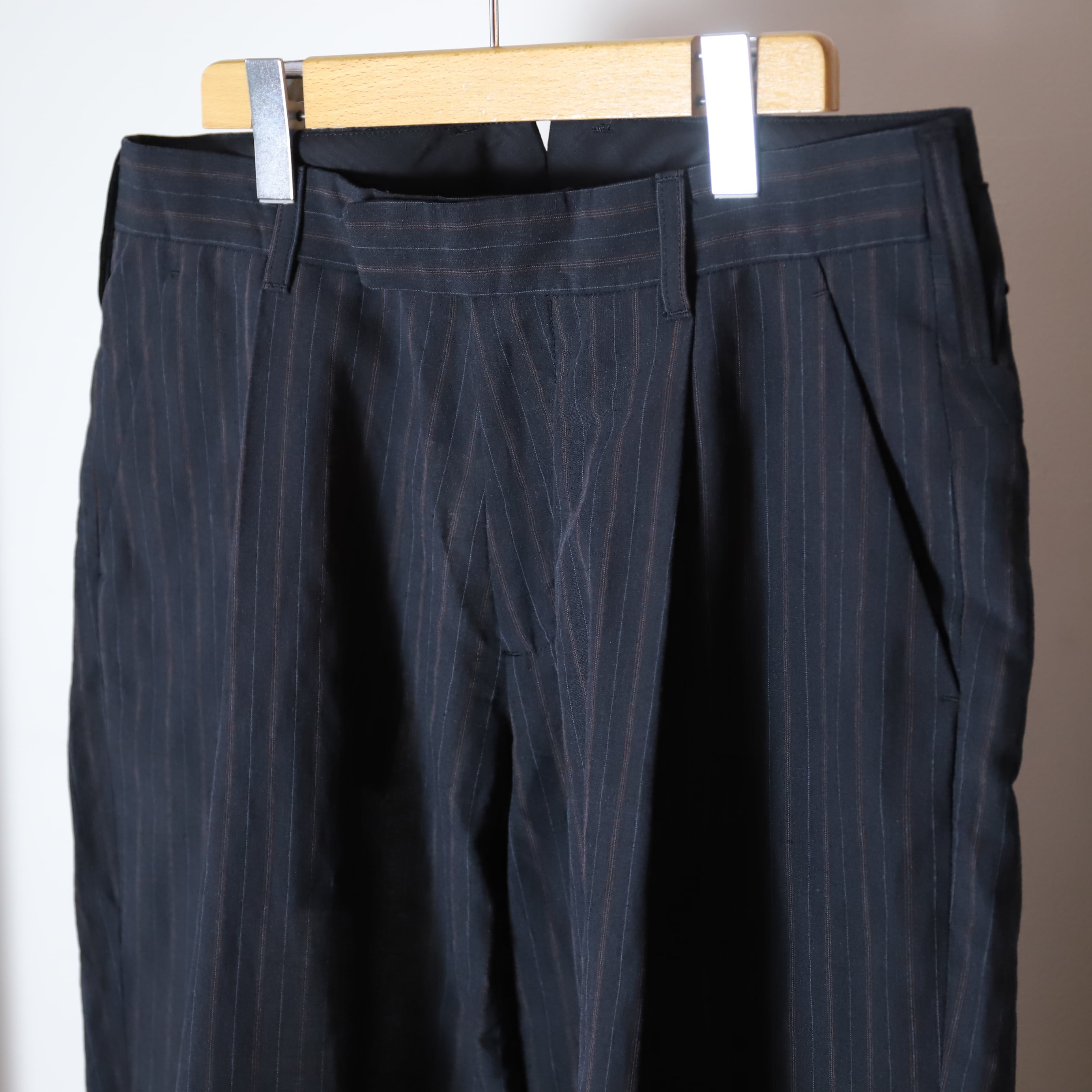 MAATEE&SONS / MILITARY SLACKS “俺のGUNPAN” / CHARCOAL STRIPE