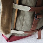 【Deadstock Item】バックパック / Convertible 2WAY Backpack/ スモーキーカーキ×バーガンディ・ボトム