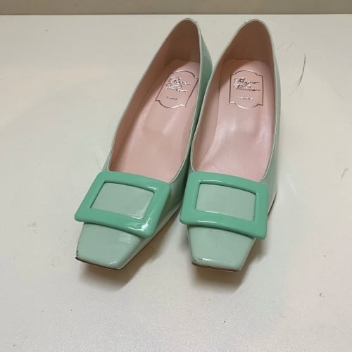 Roger Vivier ローファー　37 Roger Vivier ロジェヴィヴィエ ローファー 37 Roger Vivier(ロジェ