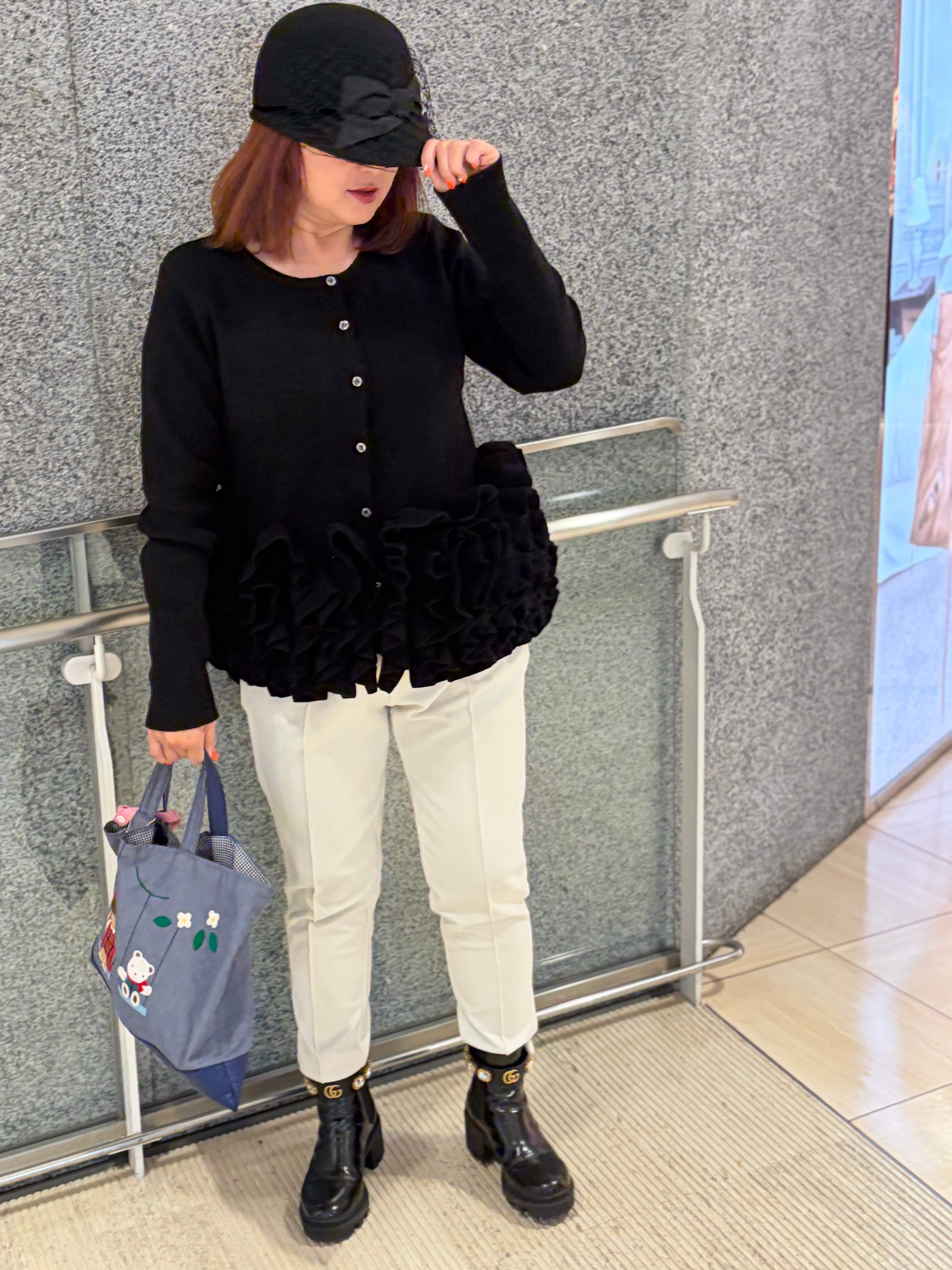 フリルペプラムカーディガン