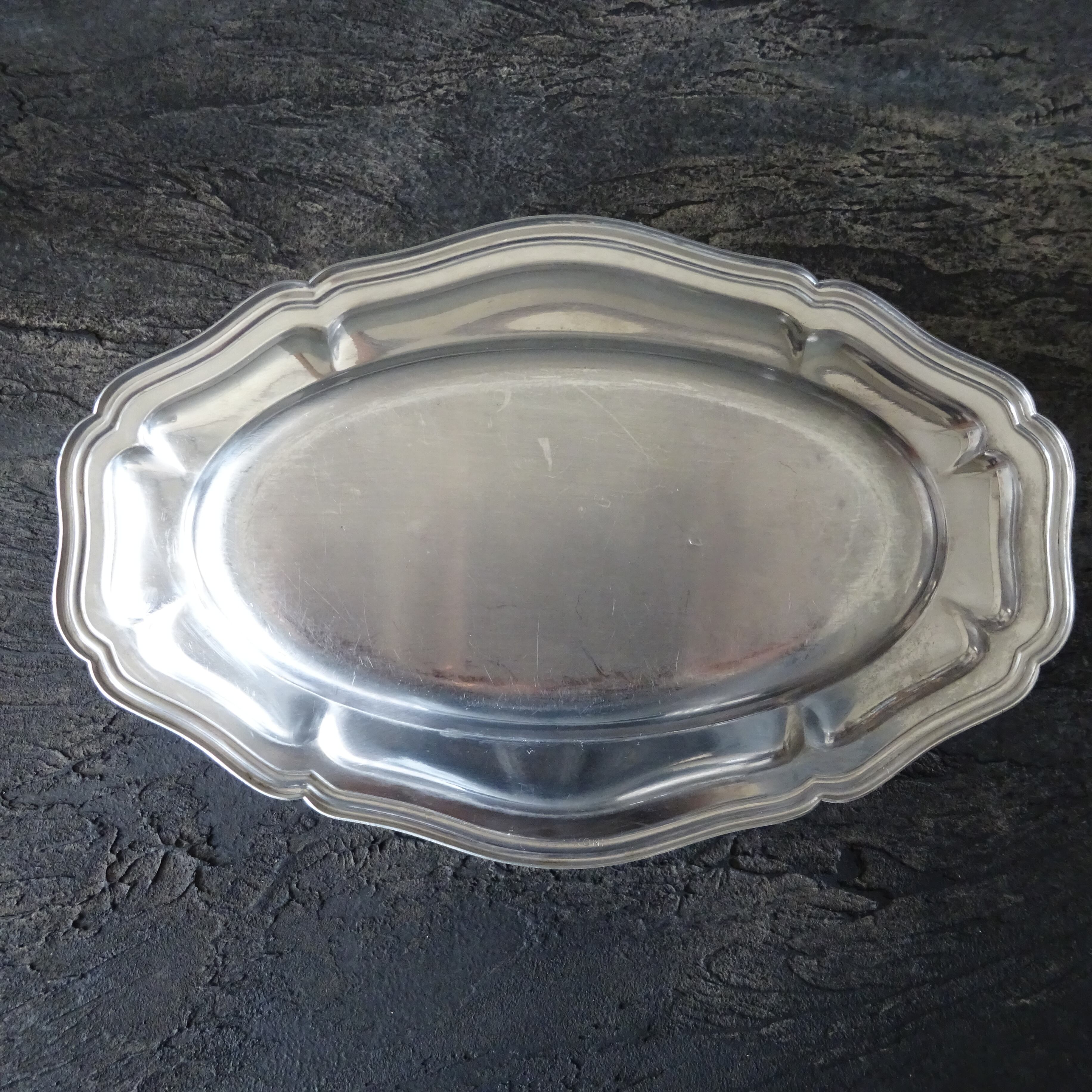 Ancienne Saucière et sa cuillère à sauce gras maigre en inox