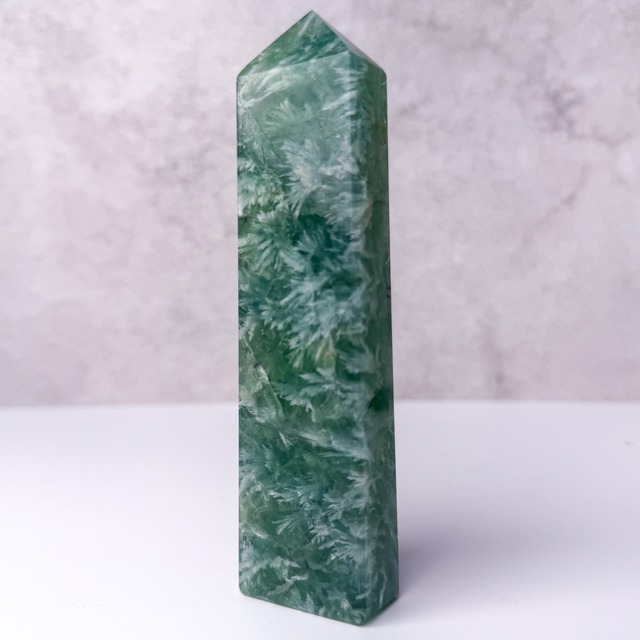 フェザーフローライト フレイム 専用台座つき ＊ Feather Fluorite ＊ 天然石