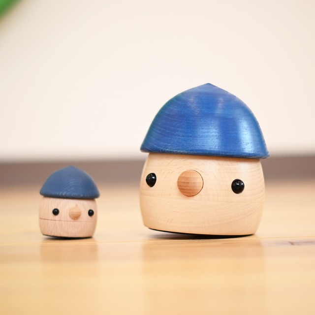 デカどんぐり　青