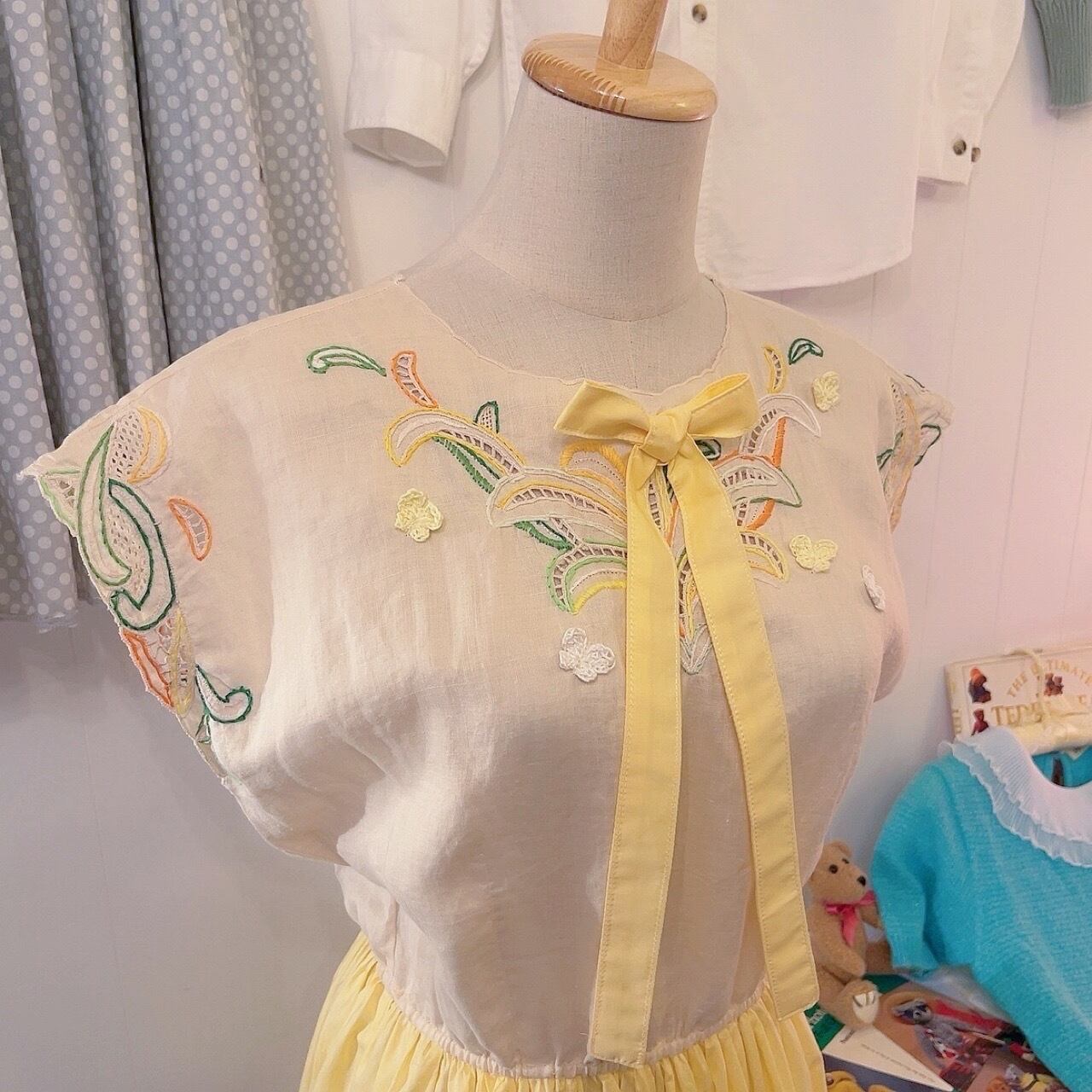 remake / leaf embroidery one-piece