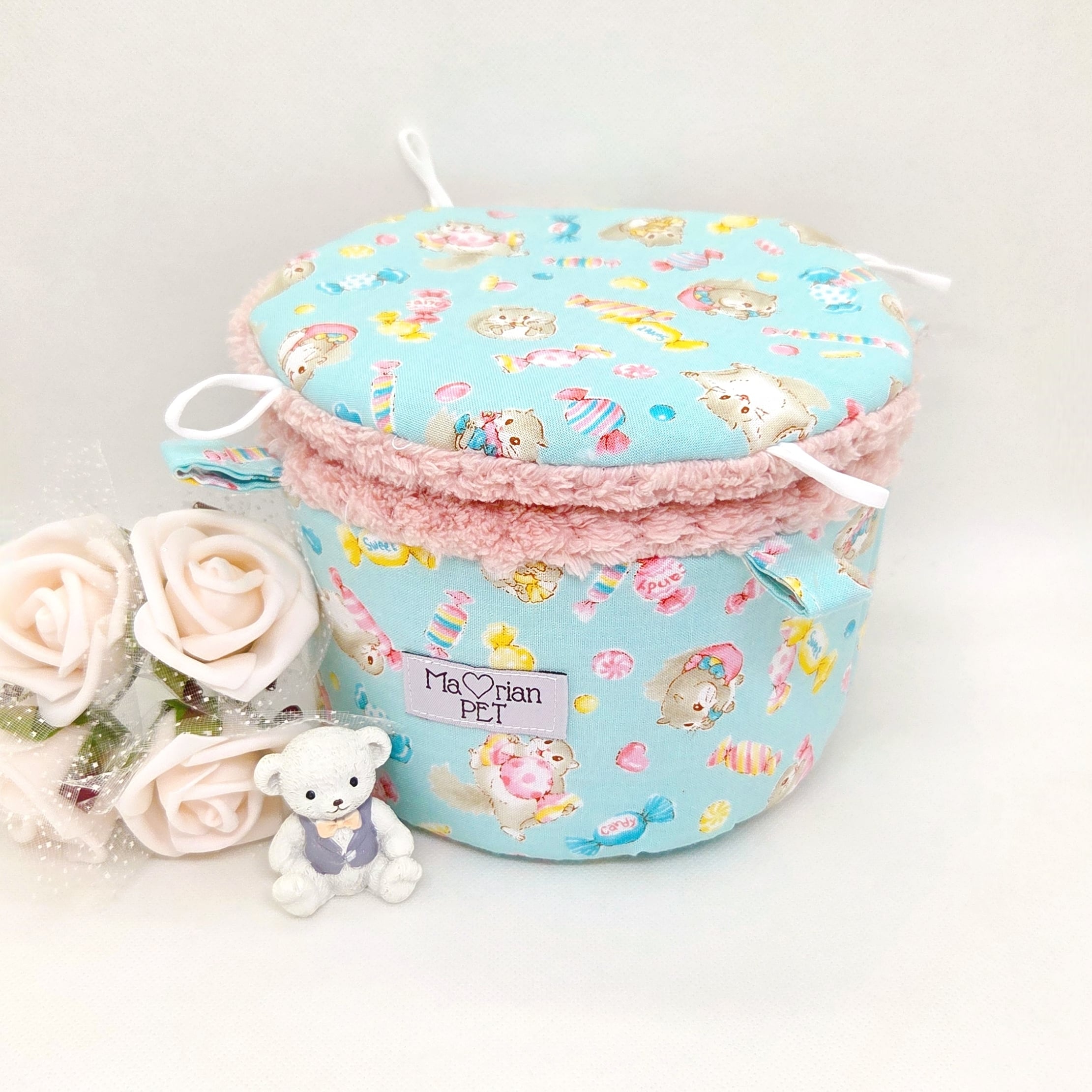 バーレルポーチ☘Mサイズ モモンガポーチ モモンガ柄(ミント) パイナップルボア