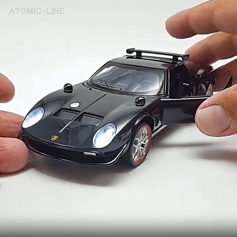 ランボルギーニ イオタ 1/32 ミニカ− 全4色 ライト点灯 合金