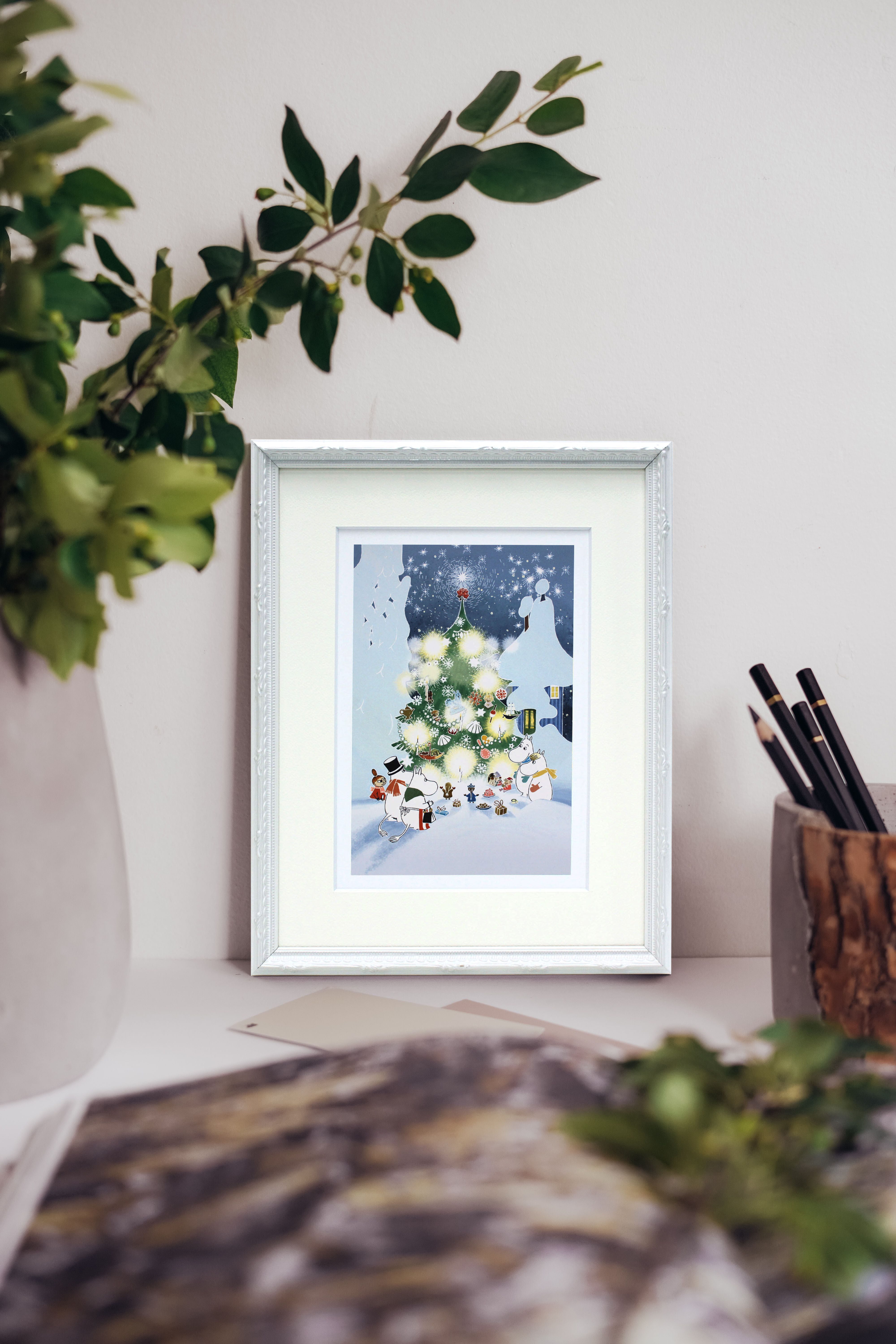 ムーミン 北欧 Postery 「ムーミンとクリスマス」送料無料 フレーム 展示用フック付アートポスター 絵画 インテリア アート