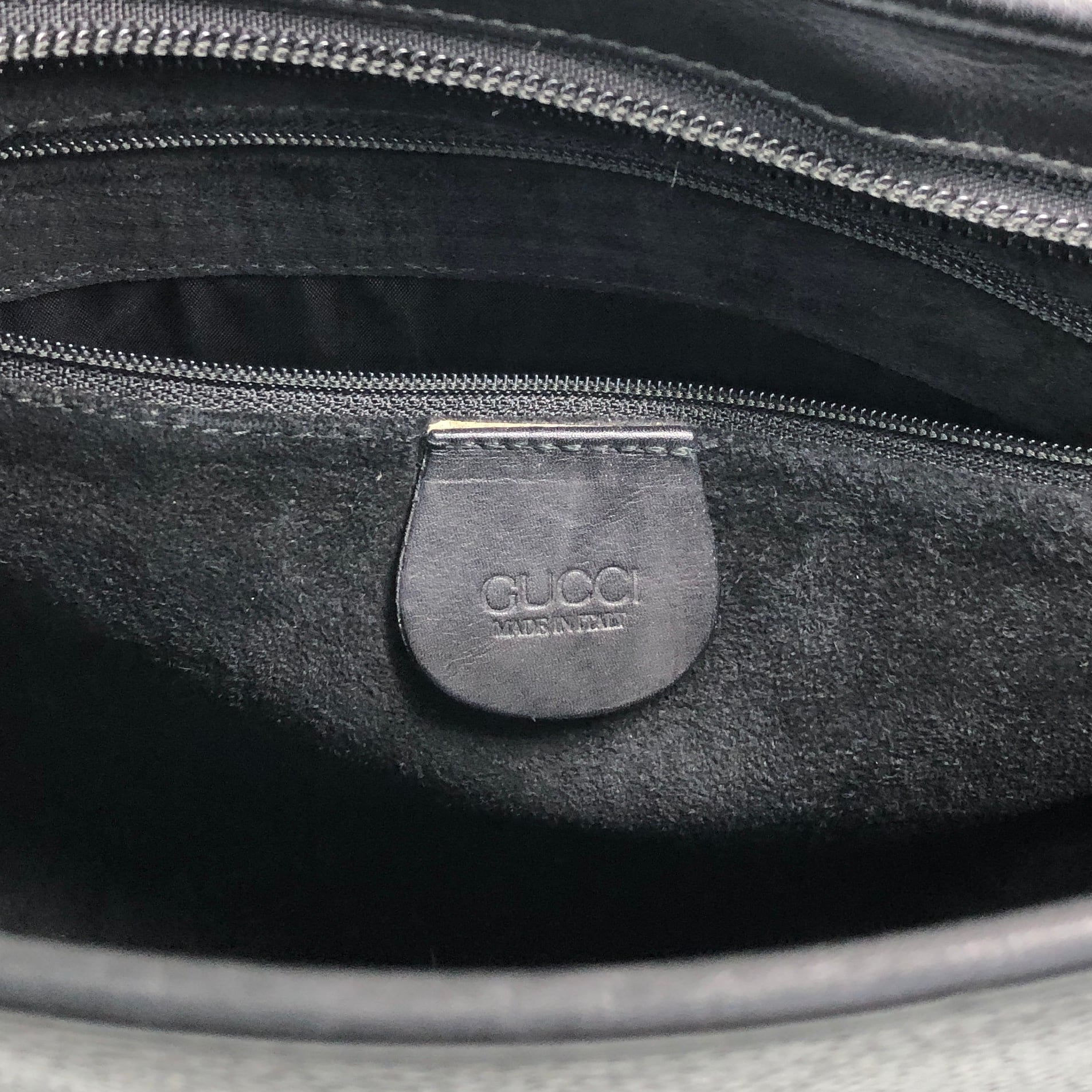 GUCCI グッチ ショルダーバッグ ブラック GGロゴ レザー vintage GUCCI 