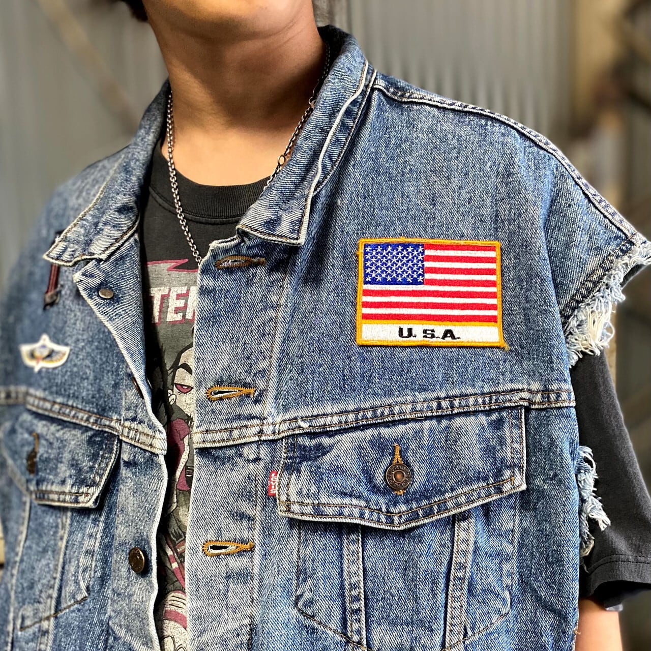 新品日本製 levis 1970年代 Ｅ カットオフ カスタムベスト | artfive.co.jp