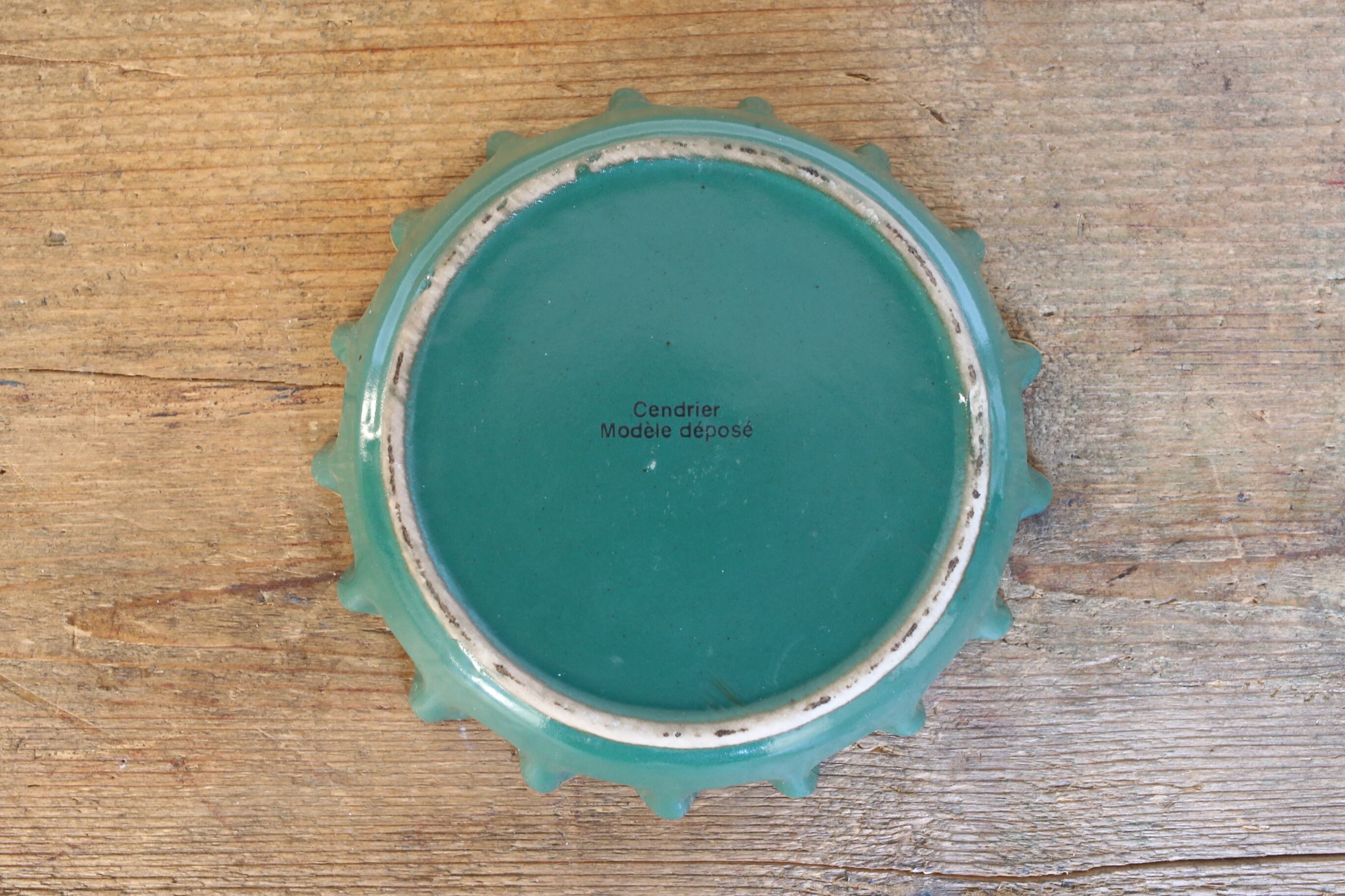 フランス アンティーク ヴィンテージ ペリエ Perrier 王冠型 灰皿