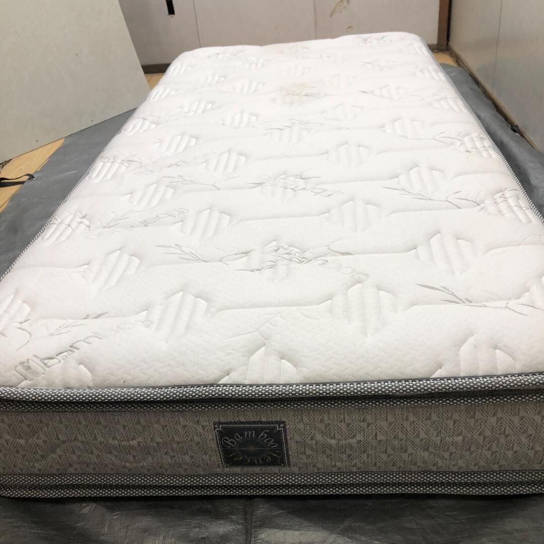 【送料無料】リビンズ オリビア 両面 ポケットコイルマットレス 251001 リビンズ オリビア ハード 両面使用 ポケットコイルマットレス 251001