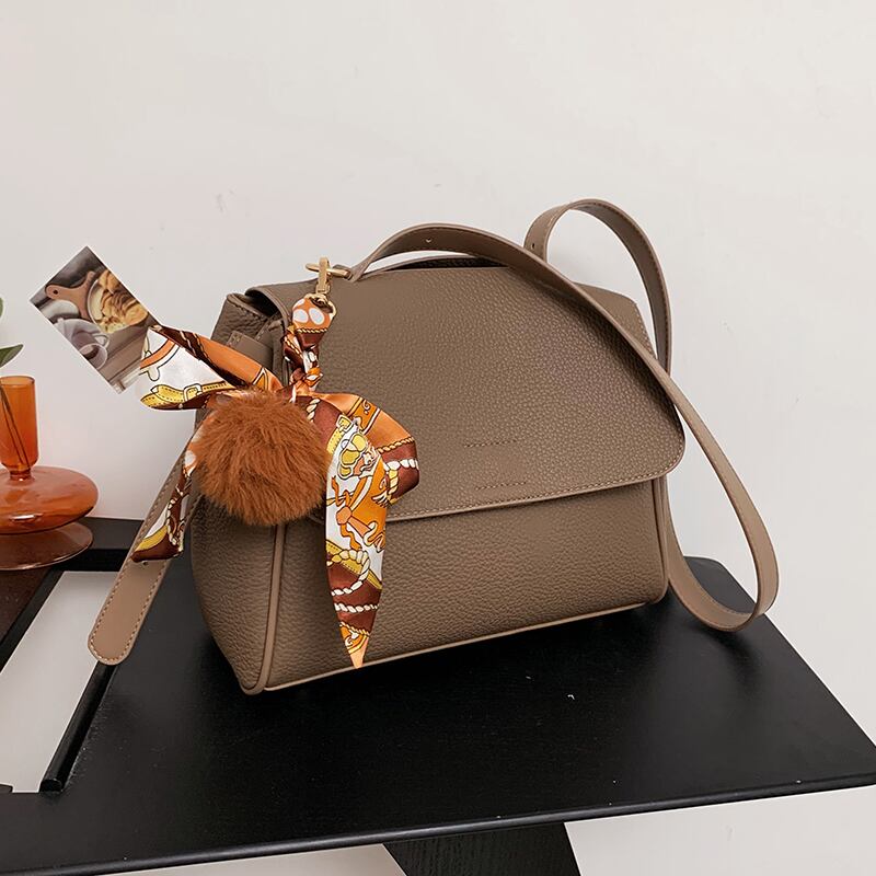 ショルダーバッグカジュアル スクウェア メッセンジャーバッグ 手作りハンドバック73540479626