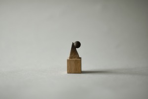 (083)wood figure-mini抽象台付_020
