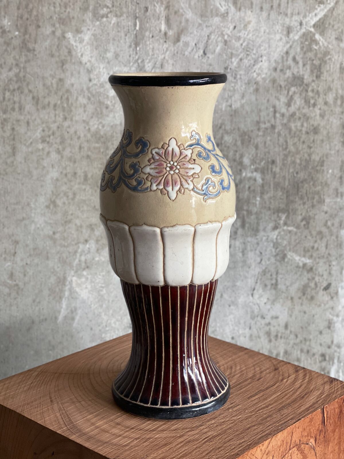 Bien Hoa／Flower vase | 333 & tay - Delivery Service