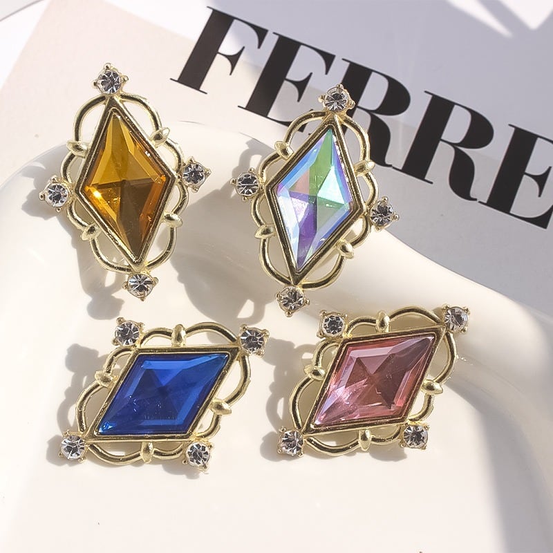 コスプレアイテム 撮影用アイテム アクセサリー ビジュー ビーズパーツ