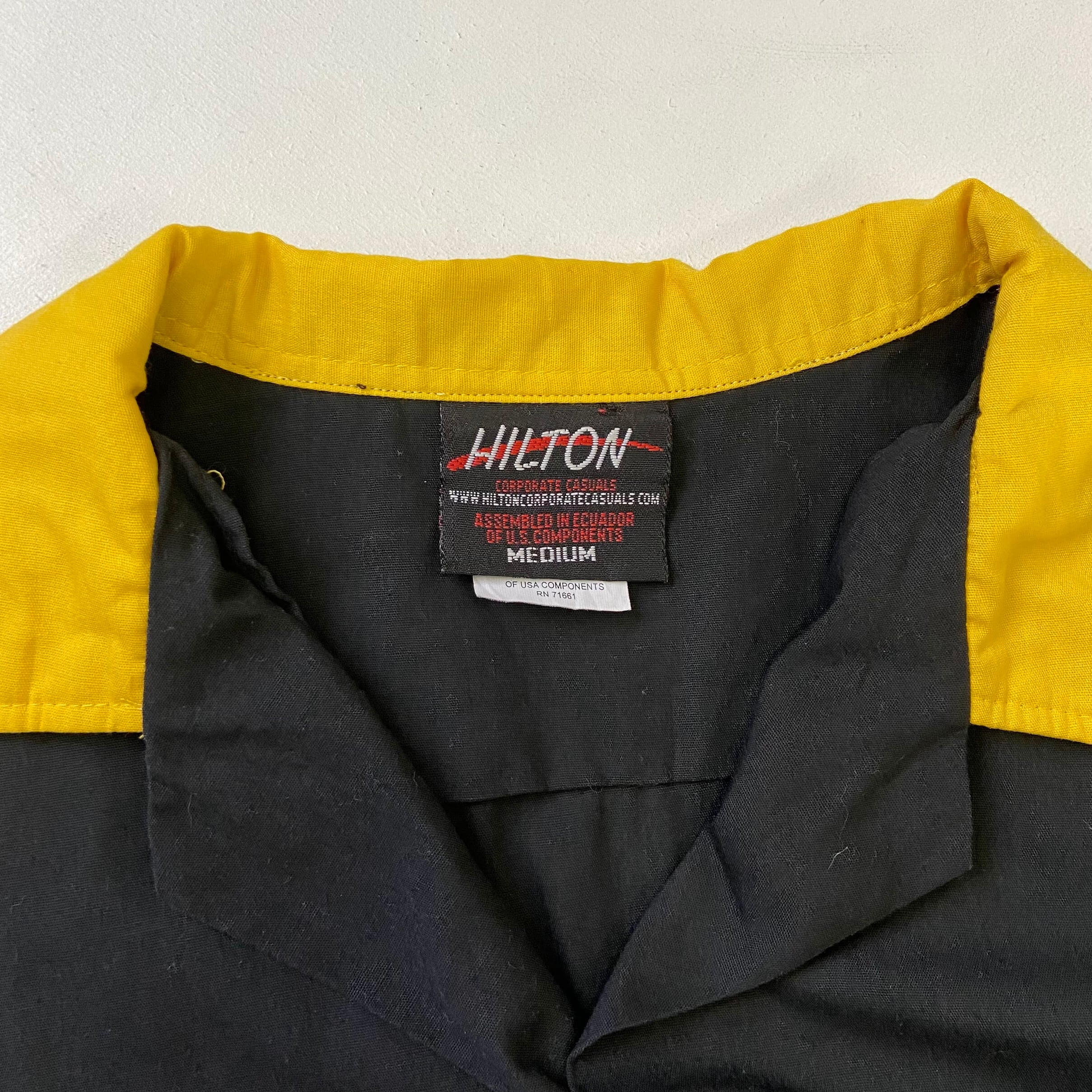 90年代 HILTON ヒルトン ワンポイントロゴ刺繍 バックプリント