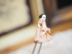 小さなフローズン・シャーロット　ピンクのクレープ紙（欠損あり） 画像11