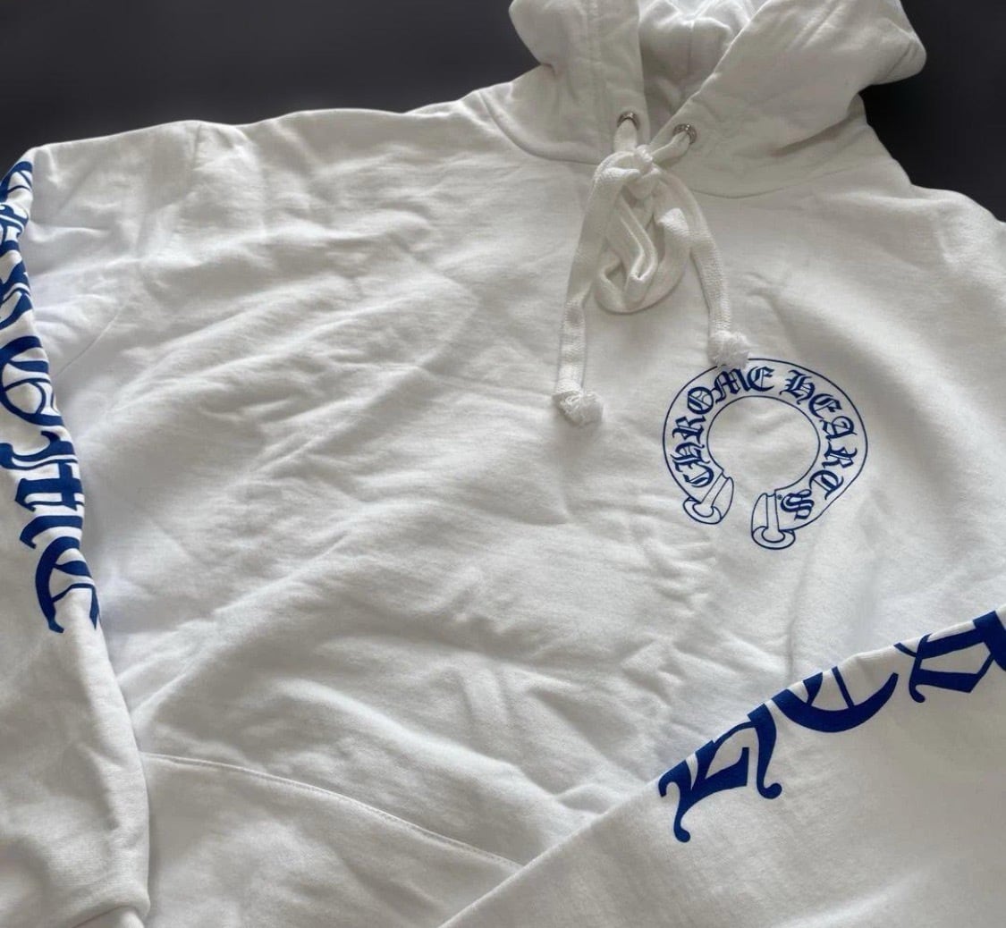 Chrome Hearts ホワイト フード付きパーカー 青い装飾 CHROME HEARTS クロムハーツ クロス モチーフ パーカー フーディー LA