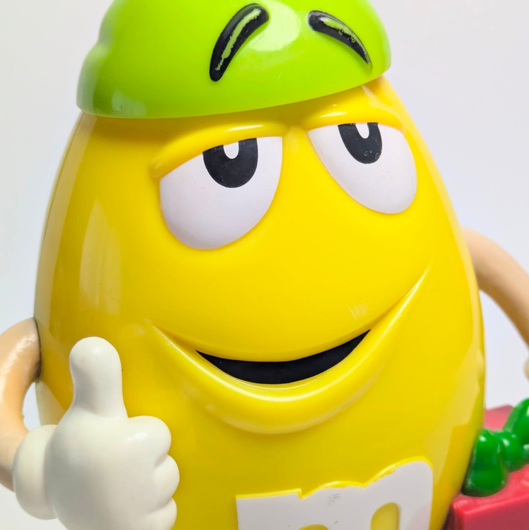 ☆ VINTAGE 90' JUNK ☆【 m&m's  ( エムアンドエムズ ) 】Christmas Santa's Lil' Elf・Yellow・Dispenser / クリスマス サンタズ リル エルフ・イエロー・ディスペンサー 〚アメリカン雑貨 アメトイ〛