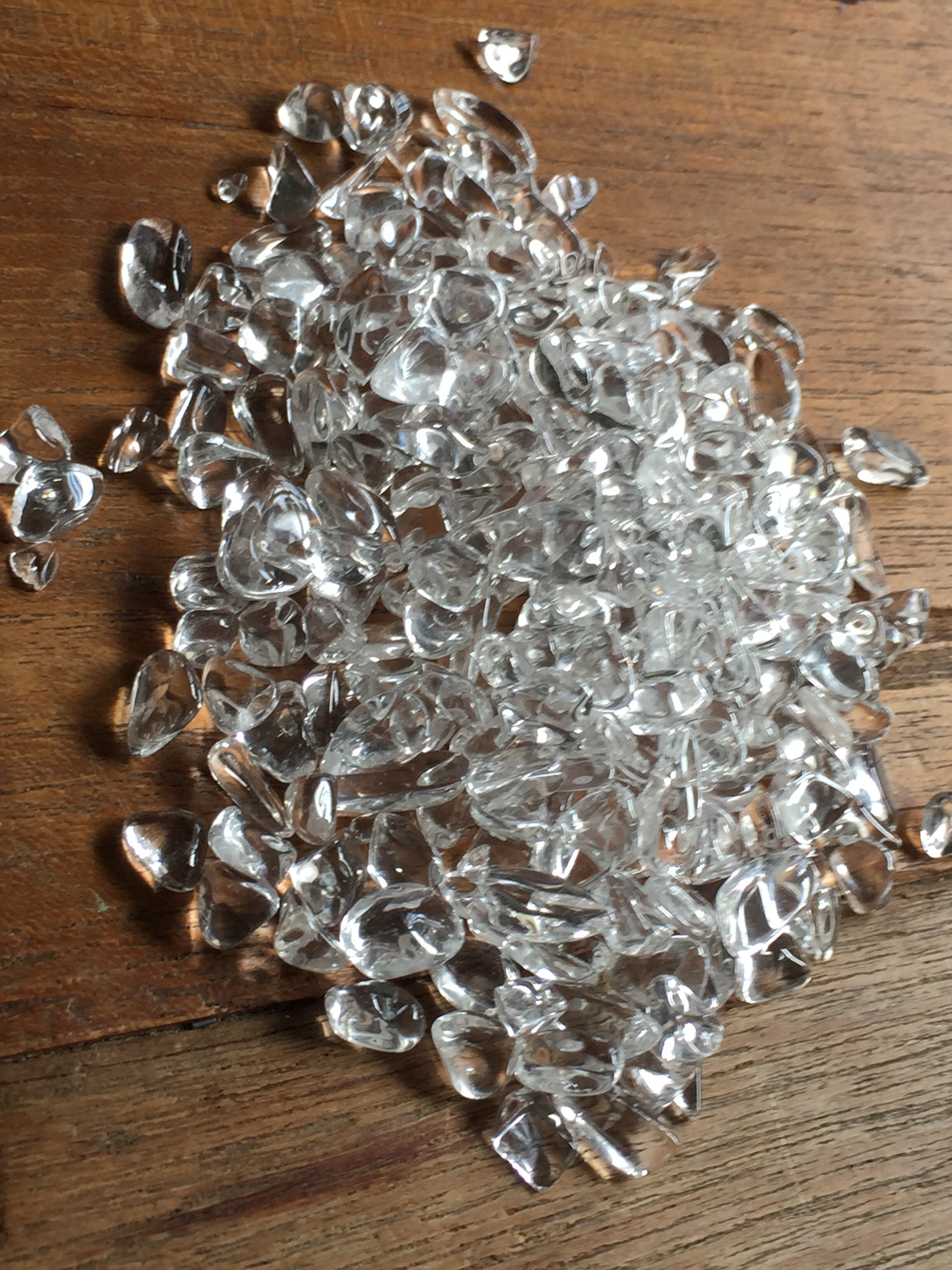 ブラジル産さざれ石 100g 素焼き皿付き