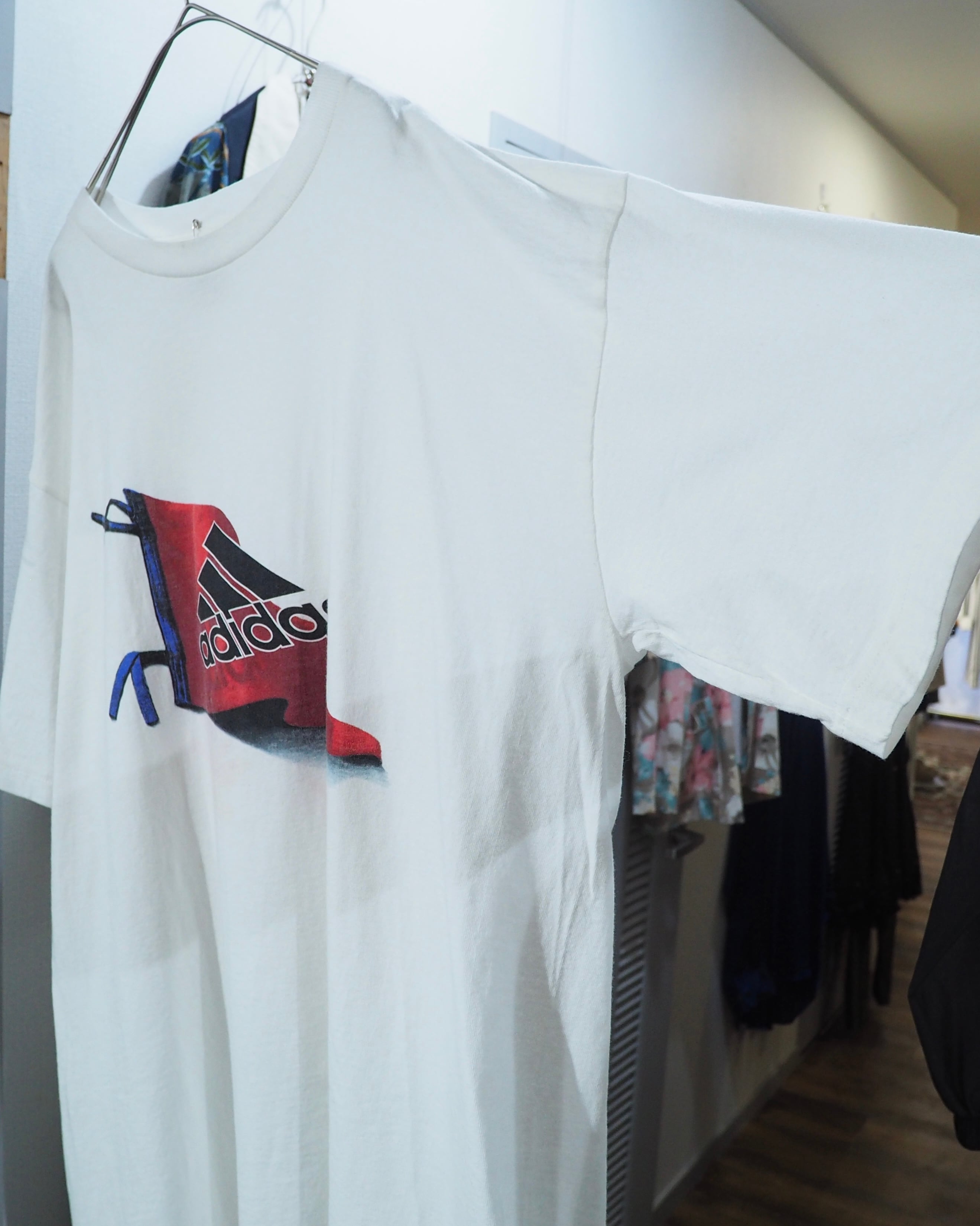 2000s ” Old adidas ” Flag logo printed vintage loose Tee