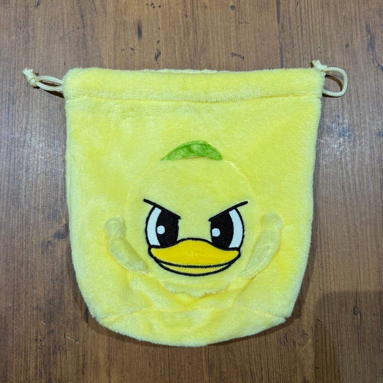ガミティふわふわ巾着ポーチ | SC相模原公式オンラインショップ