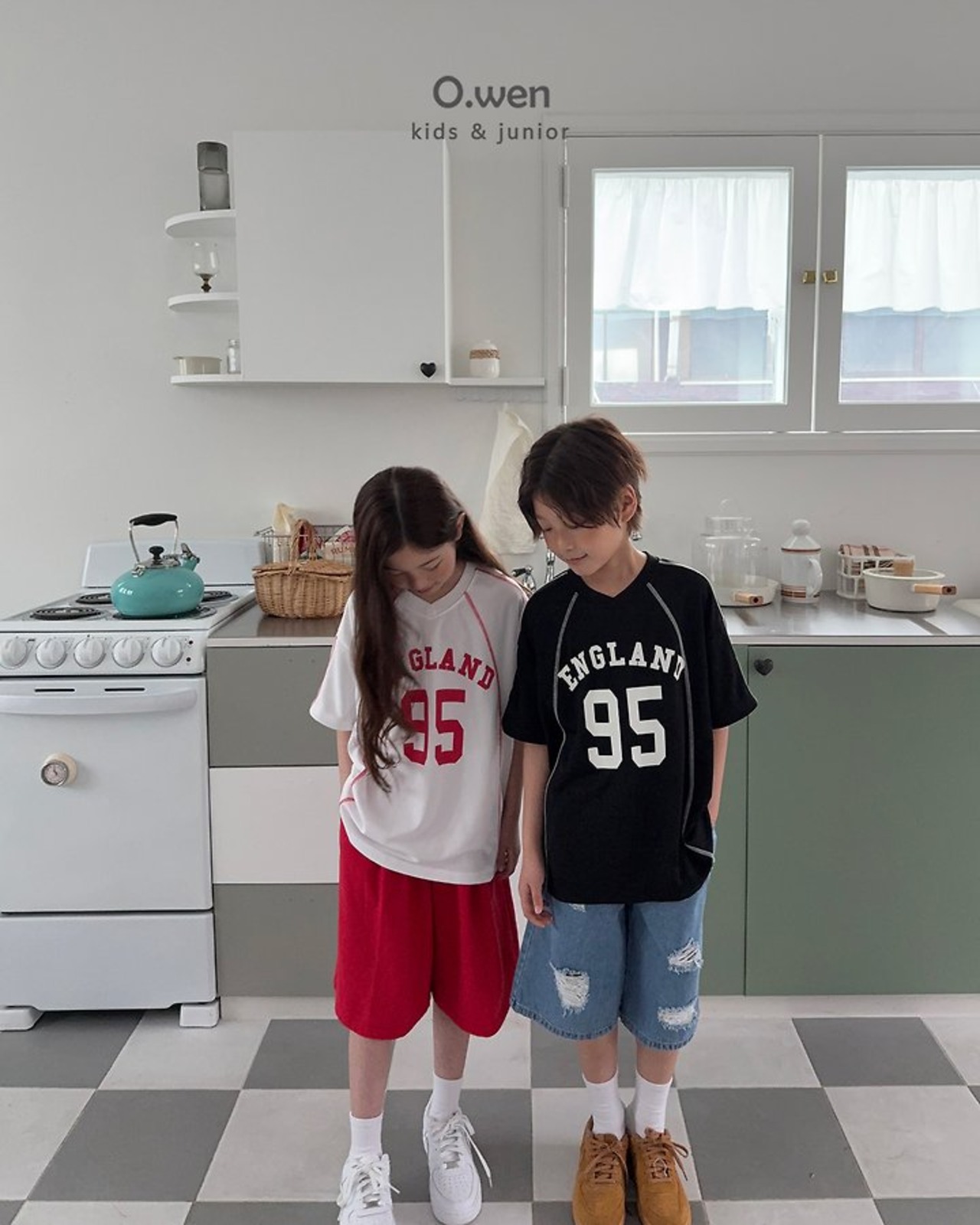 [O.wen] England V-neck Short sleeve T-shirt / [오웬] 잉글랜드V넥반팔티