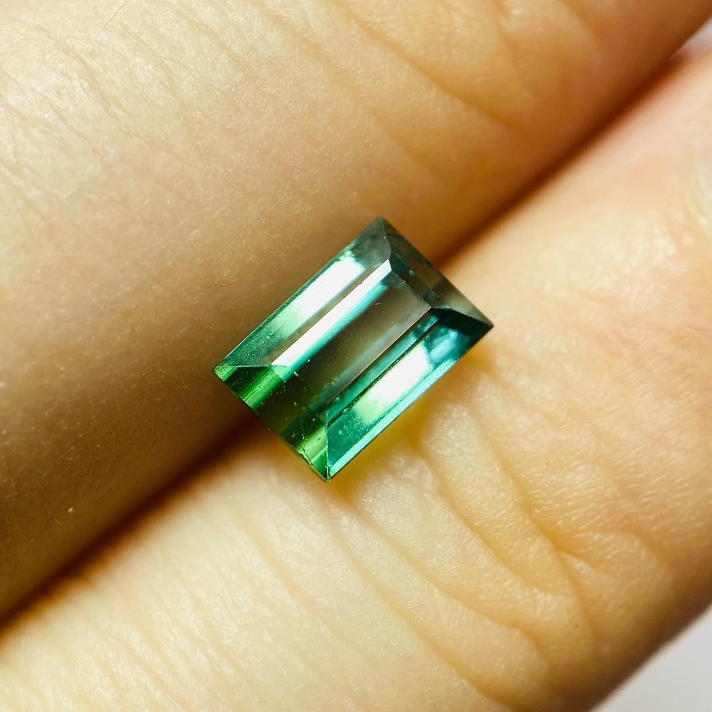 景色の見えるトルマリン2 セノーテ