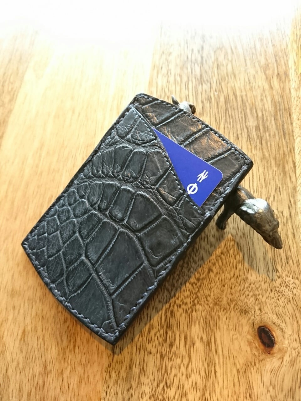 クロコダイルパスケース・ネイビーグレイC | FREAK LEATHER ARTISAN