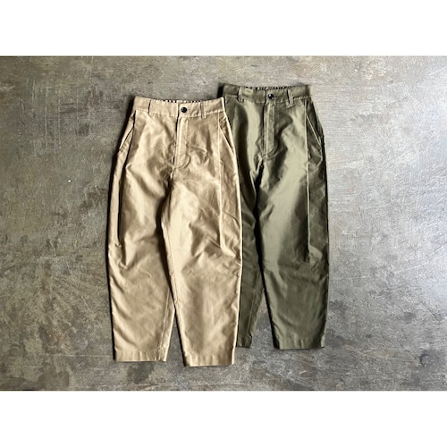 nicholson&nicholson(ニコルソン＆ニコルソン)『SAND-MOLE』Cotton Light Moleskin 1Pleats Boyfriend Fit Pants