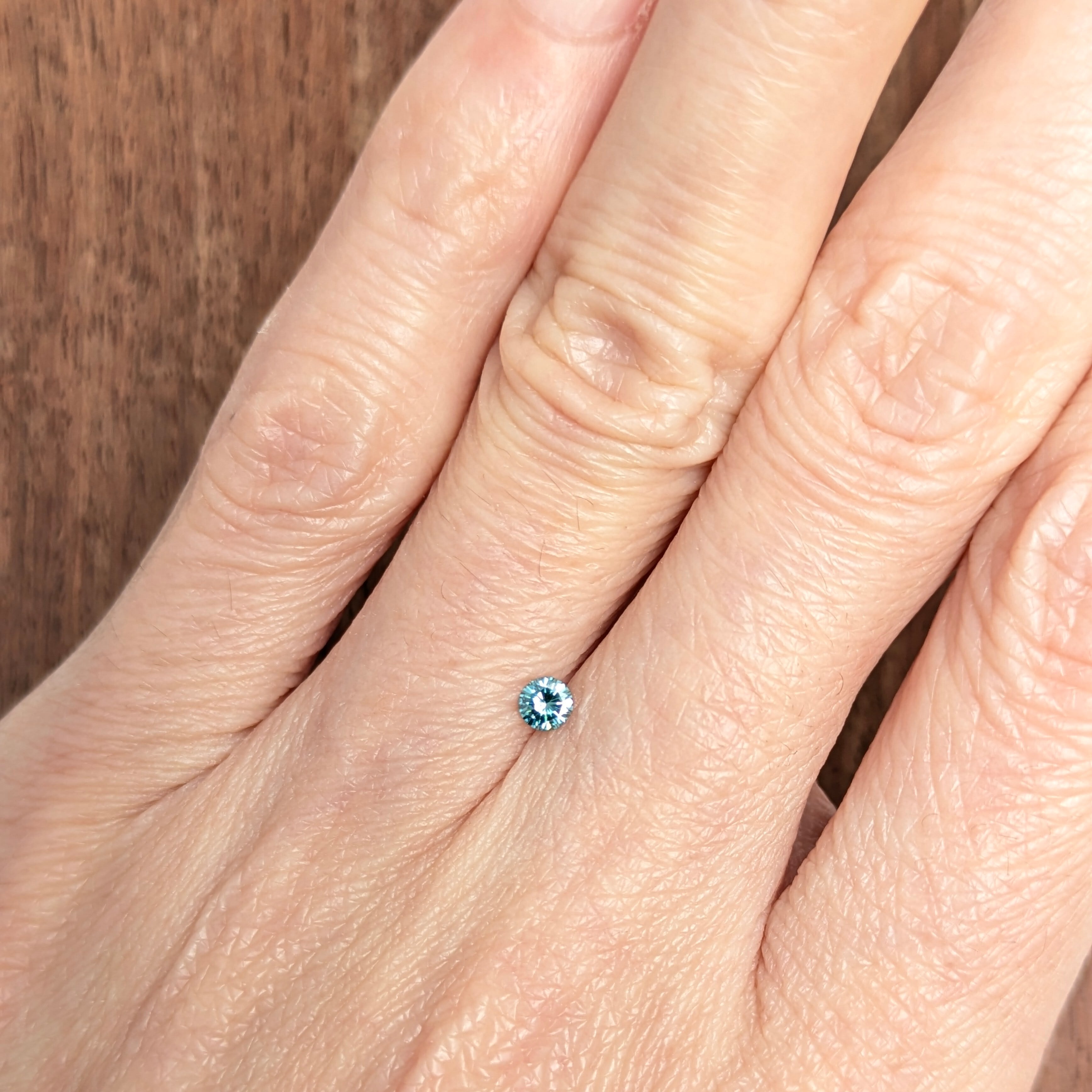 トリートブルーダイヤルース 【0.111ct】PRO208231 | DiamondAntique トリートブルーダイヤルース 【0.111ct】PRO208231 | DiamondAntique