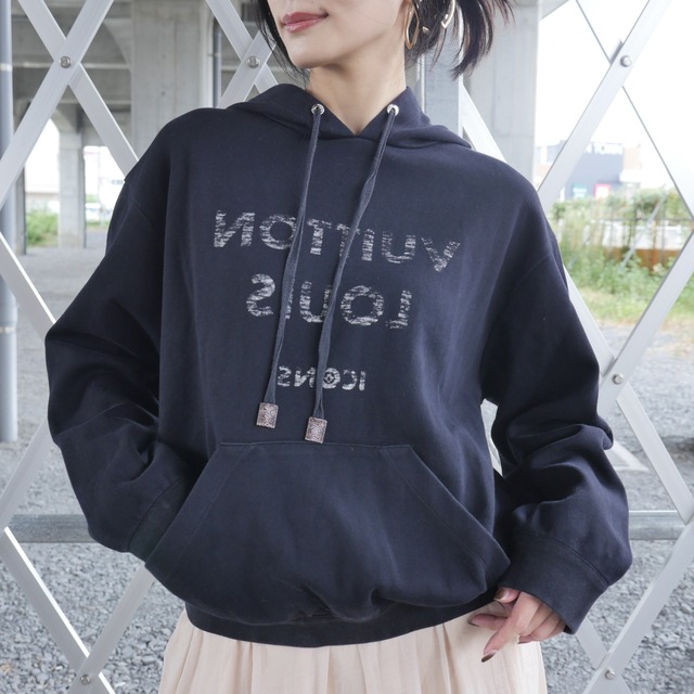 LOUIS VUITTON ｜MADE IN ITALY Black Parker