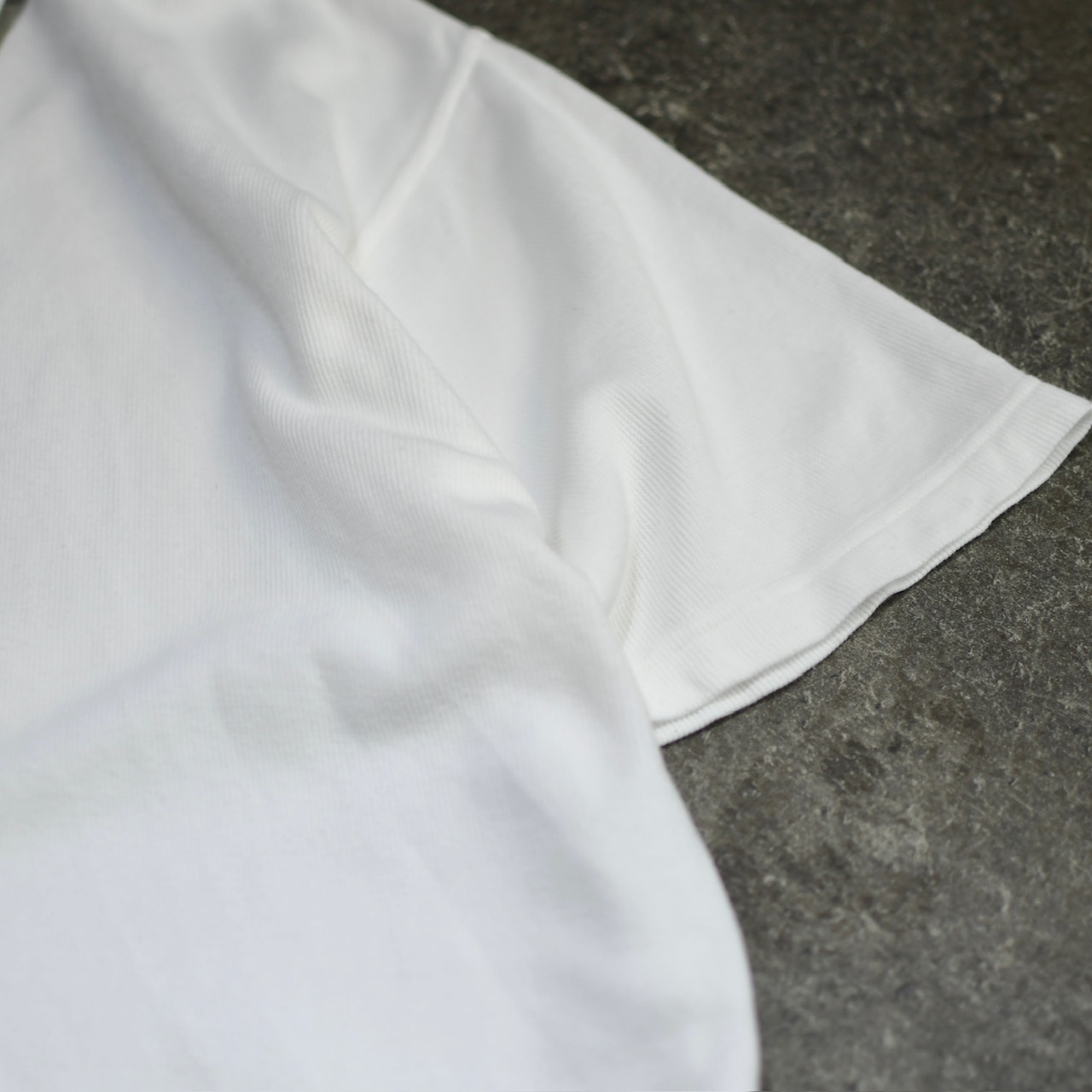 LE COLLEZIONI STRUCTURE white knitted shirt