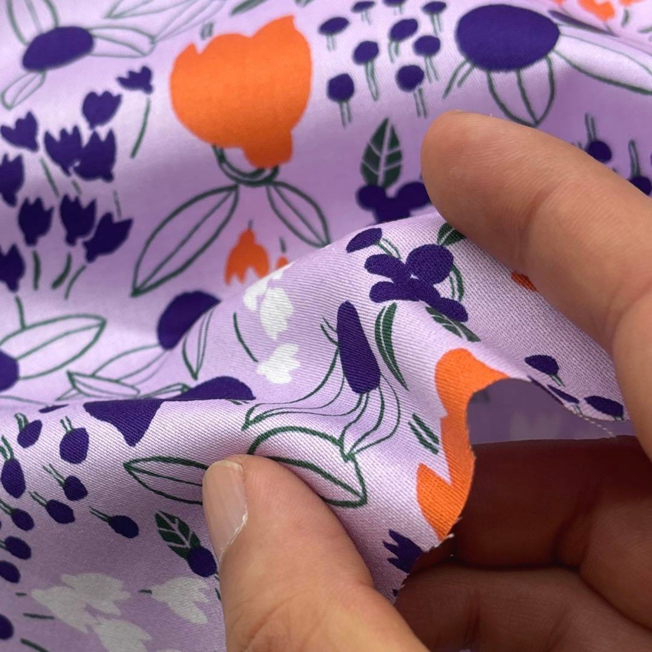 TB300◆3m◆L◆綿100%HOKKOサテン生地◆北欧風花柄