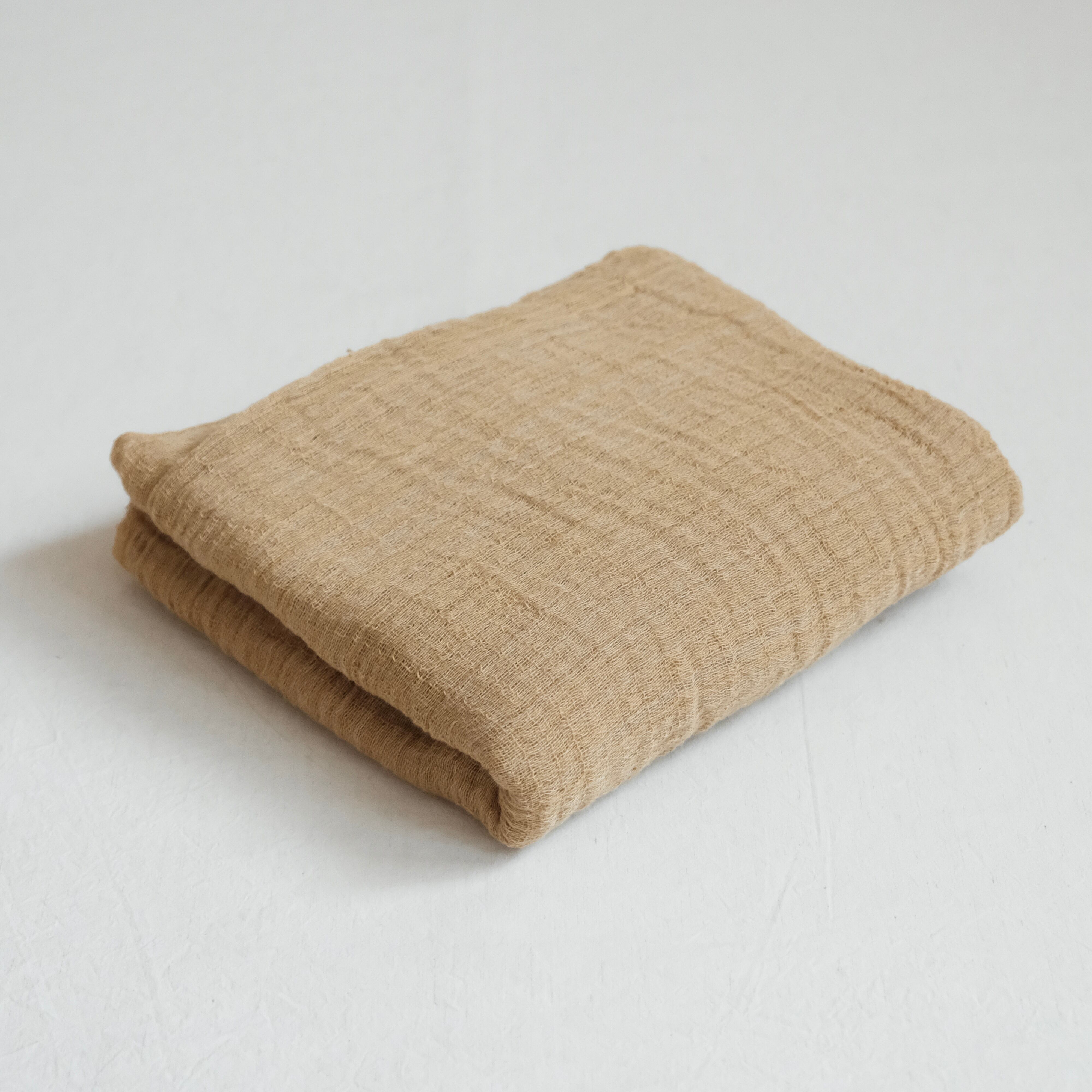 〈 楊梅染め 〉ふわふわのストール