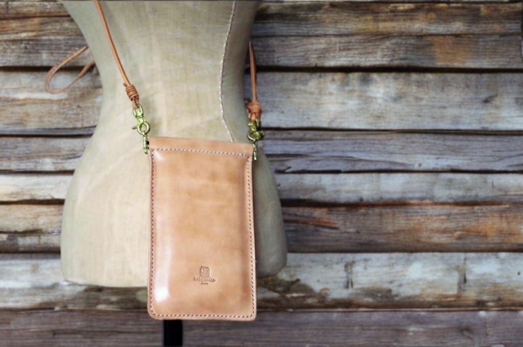 【受注製作】本革サドルレザーのバネ口スマホポーチ
