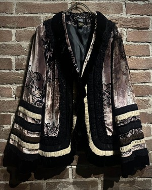 【Caka act3】Lace × Frill Design Vintage Damask Pattern Velour Jacket