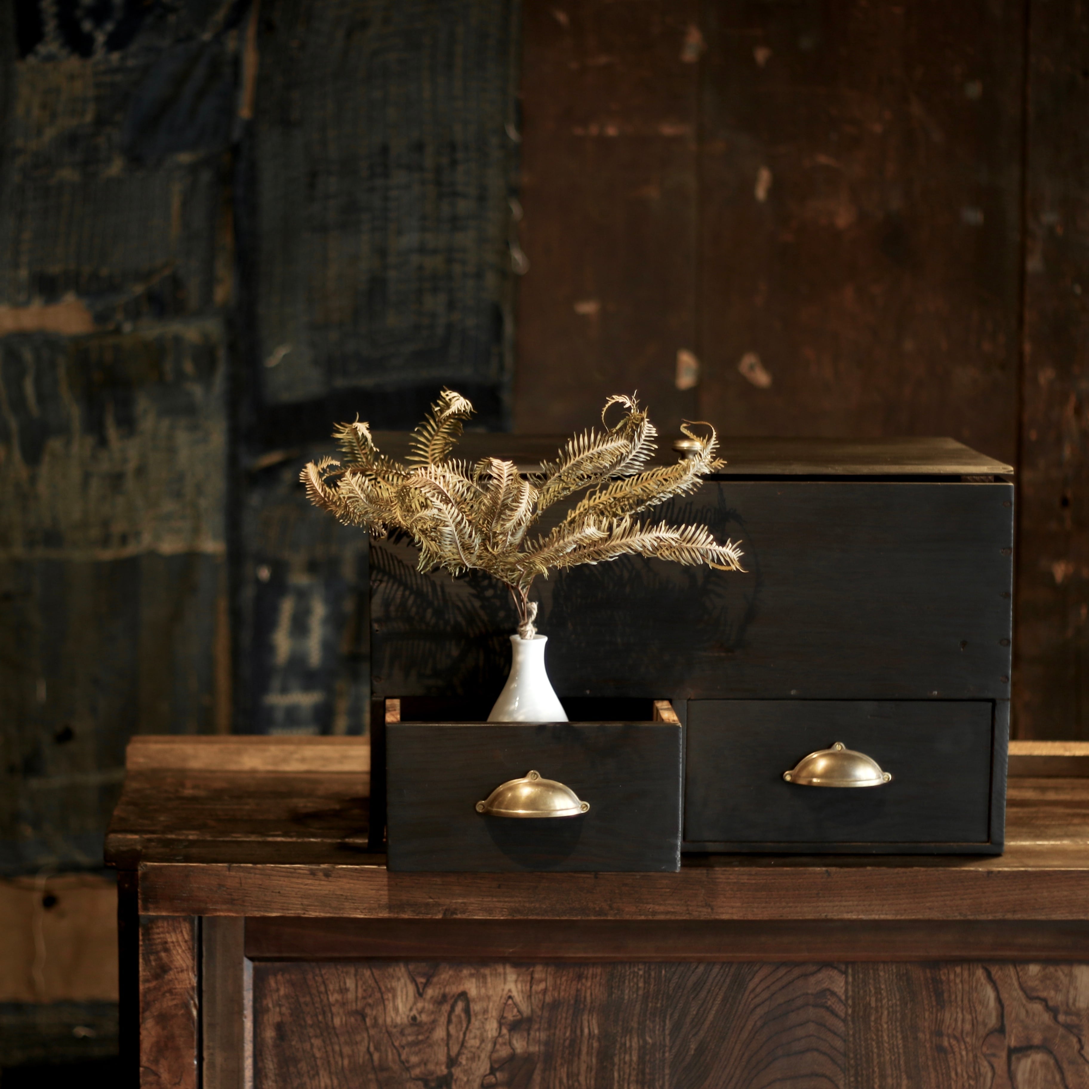 黒引き出し《古家具 抽斗》