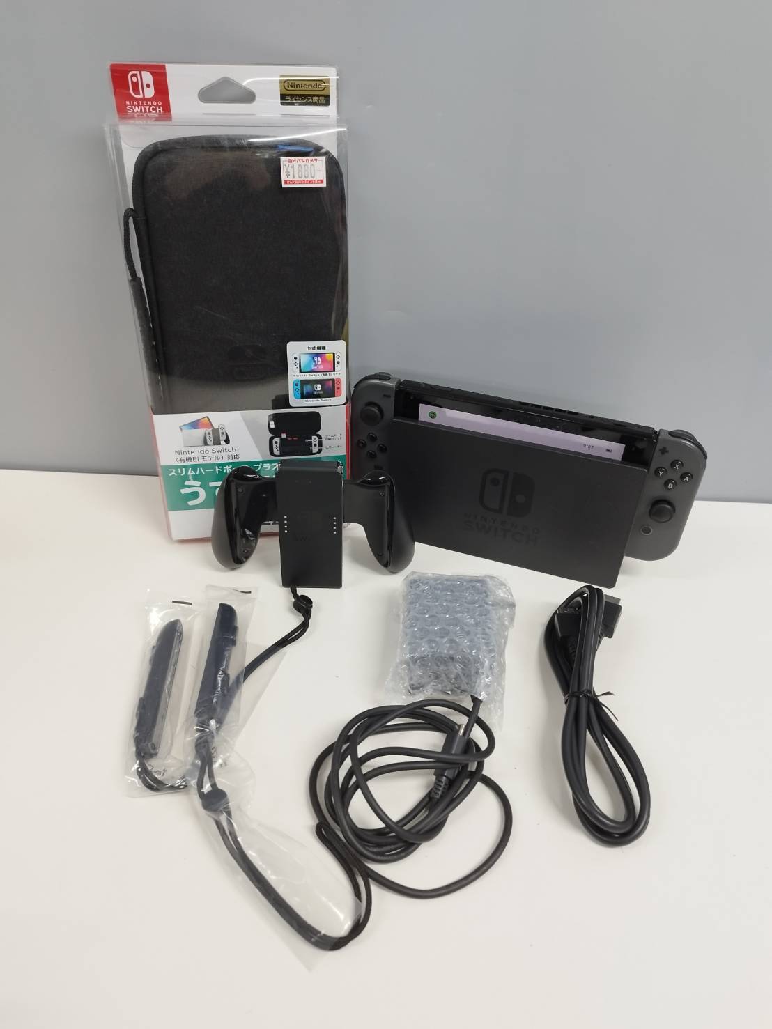 【2台まとめ売り】Nintendo Switch 有機EL/HEG-001/2022,2023年製 2台まとめ売り】Nintendo Switch 有機EL/HEG-001/2022,2023年製 | 中古