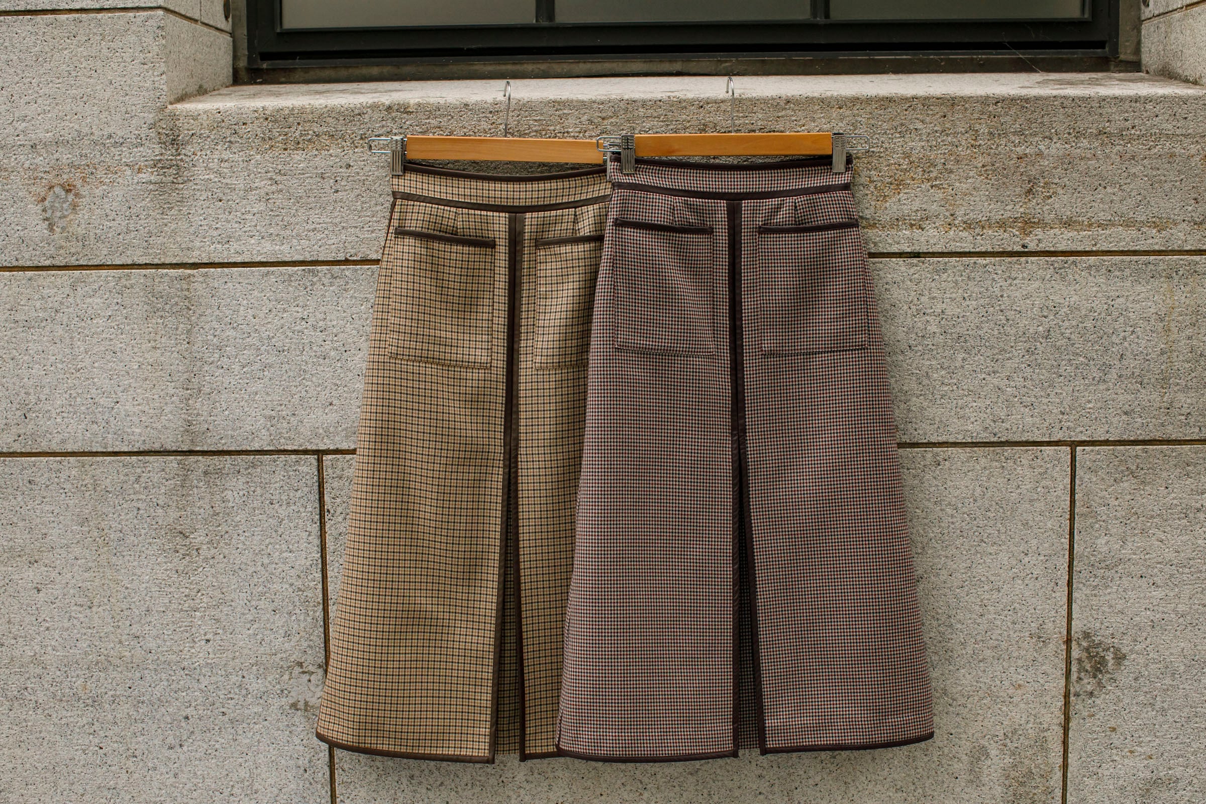 レザーパイピングチェックスカート | Bluelea 