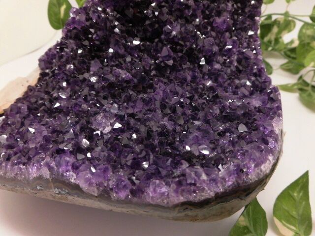 【送料無料】【高品質】 ウルグアイ産アメジスト no.1