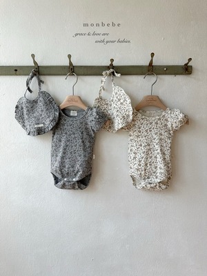 予約：Puff flower suit (with bib)〔monbebe〕