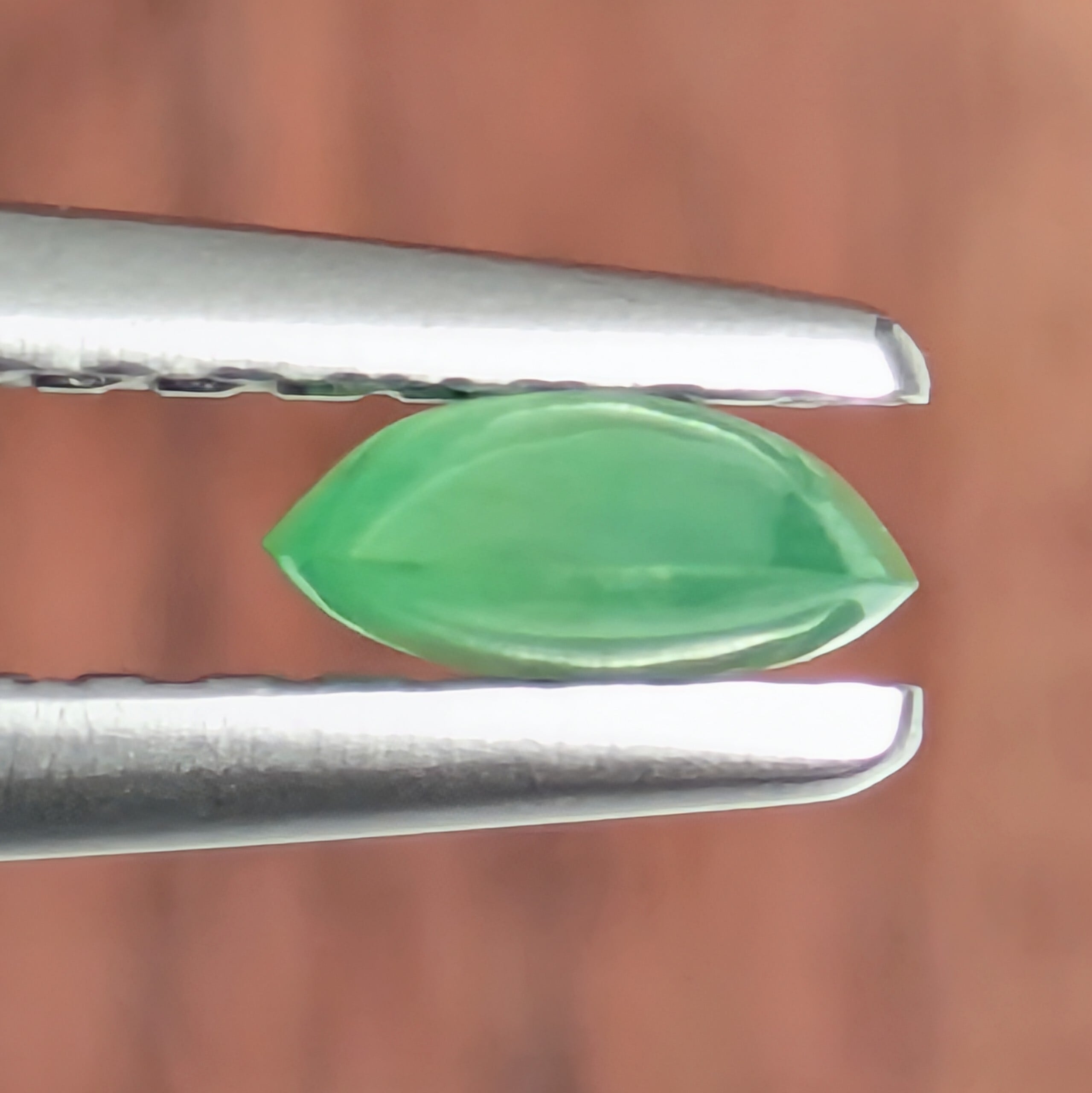 ジェイダイト ルース ミャンマー産【0.326ct】 PRO209256 | Gem's
