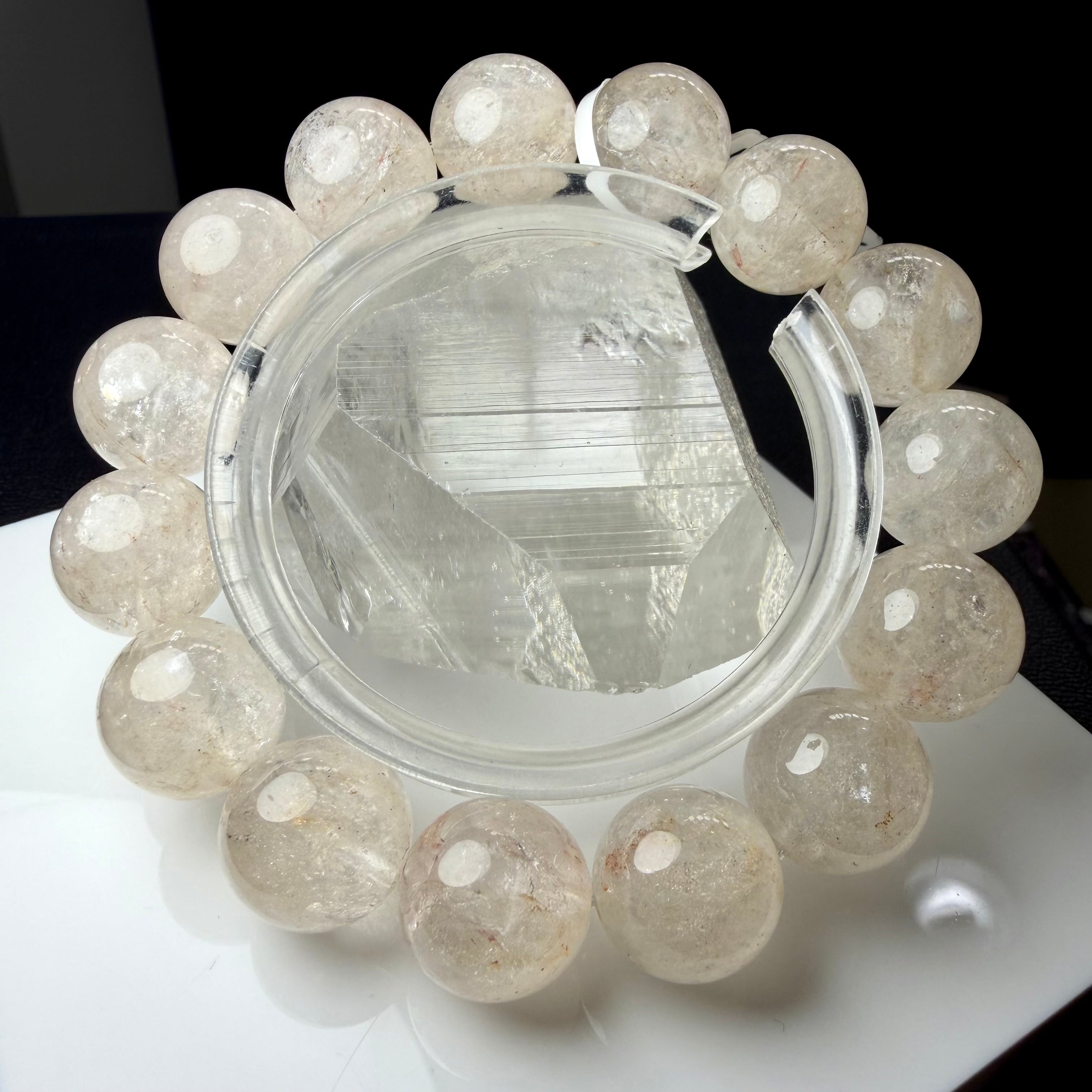 no.k5 原石からお仕立てした マニカラン 約14.4-14.7mm