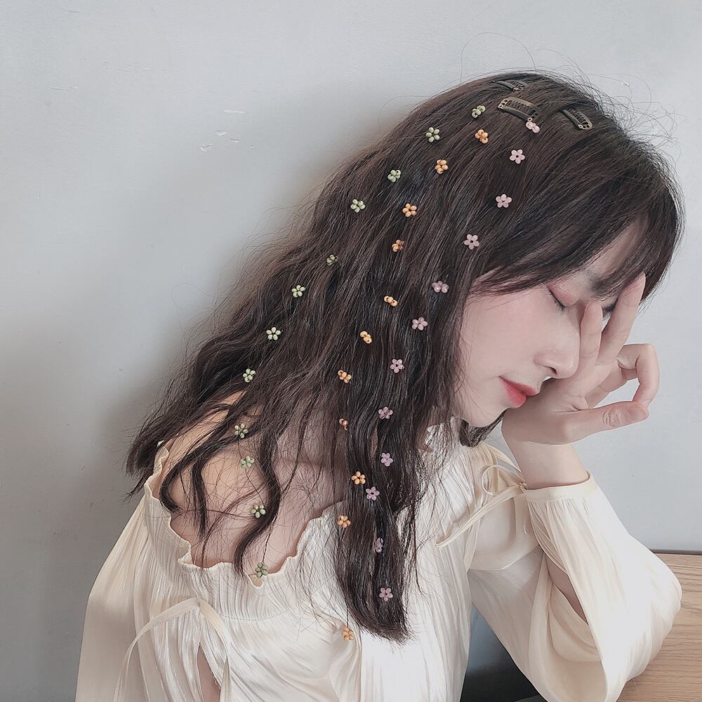 Flowerデザイン パールクリスタルヘアピン アクセサリー 大人ガーリー スウィート キュート カジュアル 真珠 フラワーデザイン ブラック・アイド・ピーズ70330593551