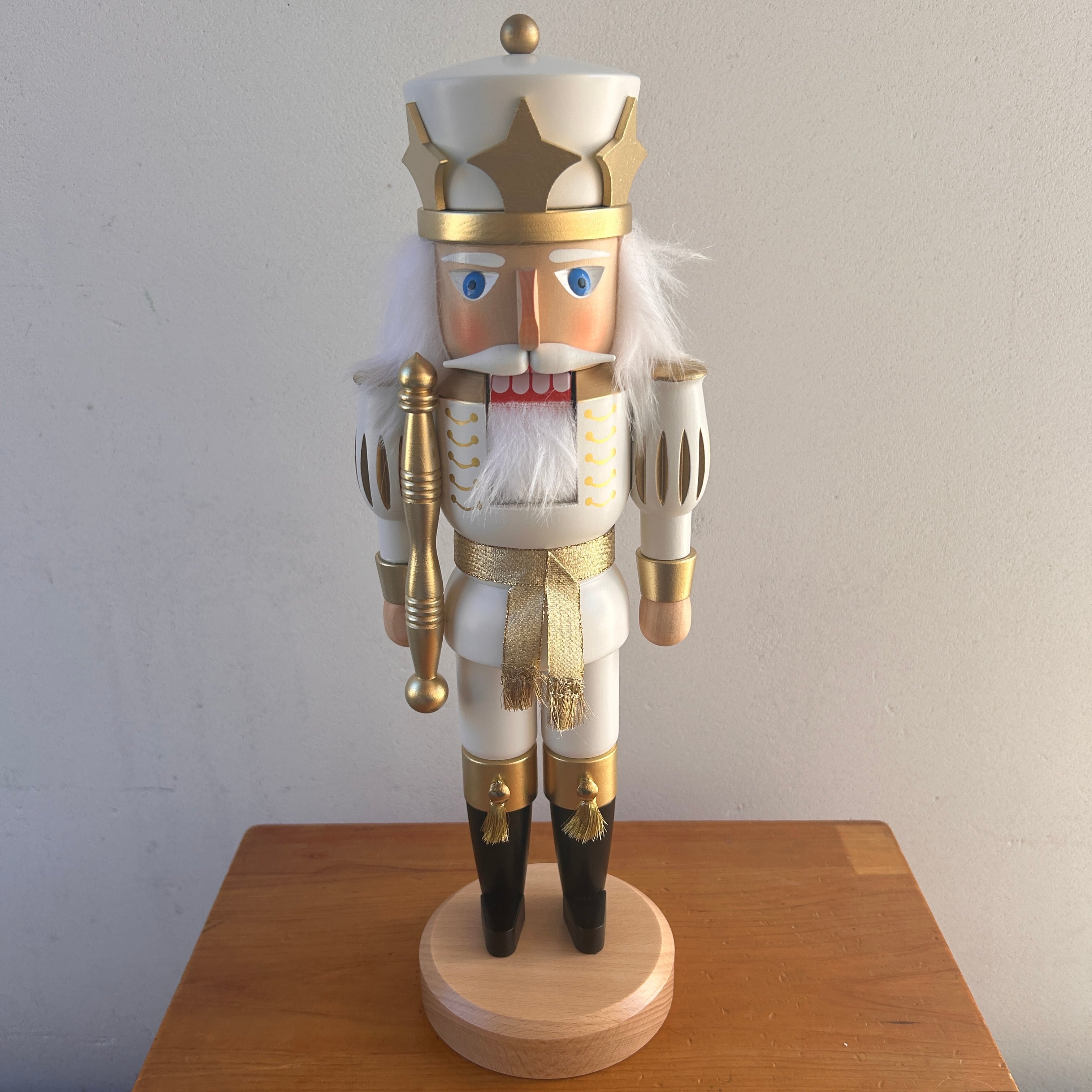 ウルブリヒト工房】くるみ割り人形 王様 白／金 | 木ままや