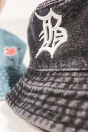 OL"D"-B- DENIM BUCKET HAT [WASHED x WHITE]