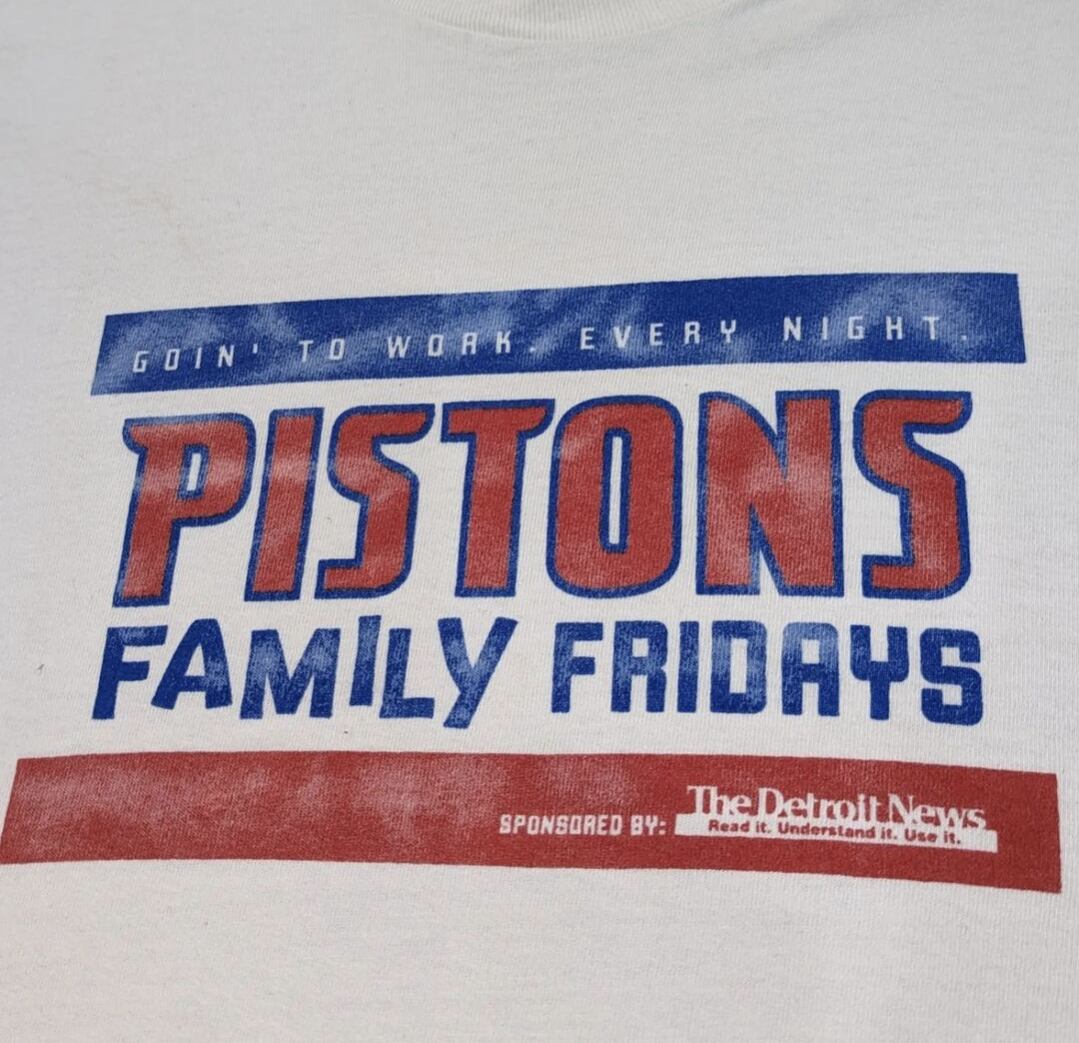 detroit pistons family fridays tee 小岩店 What’z up