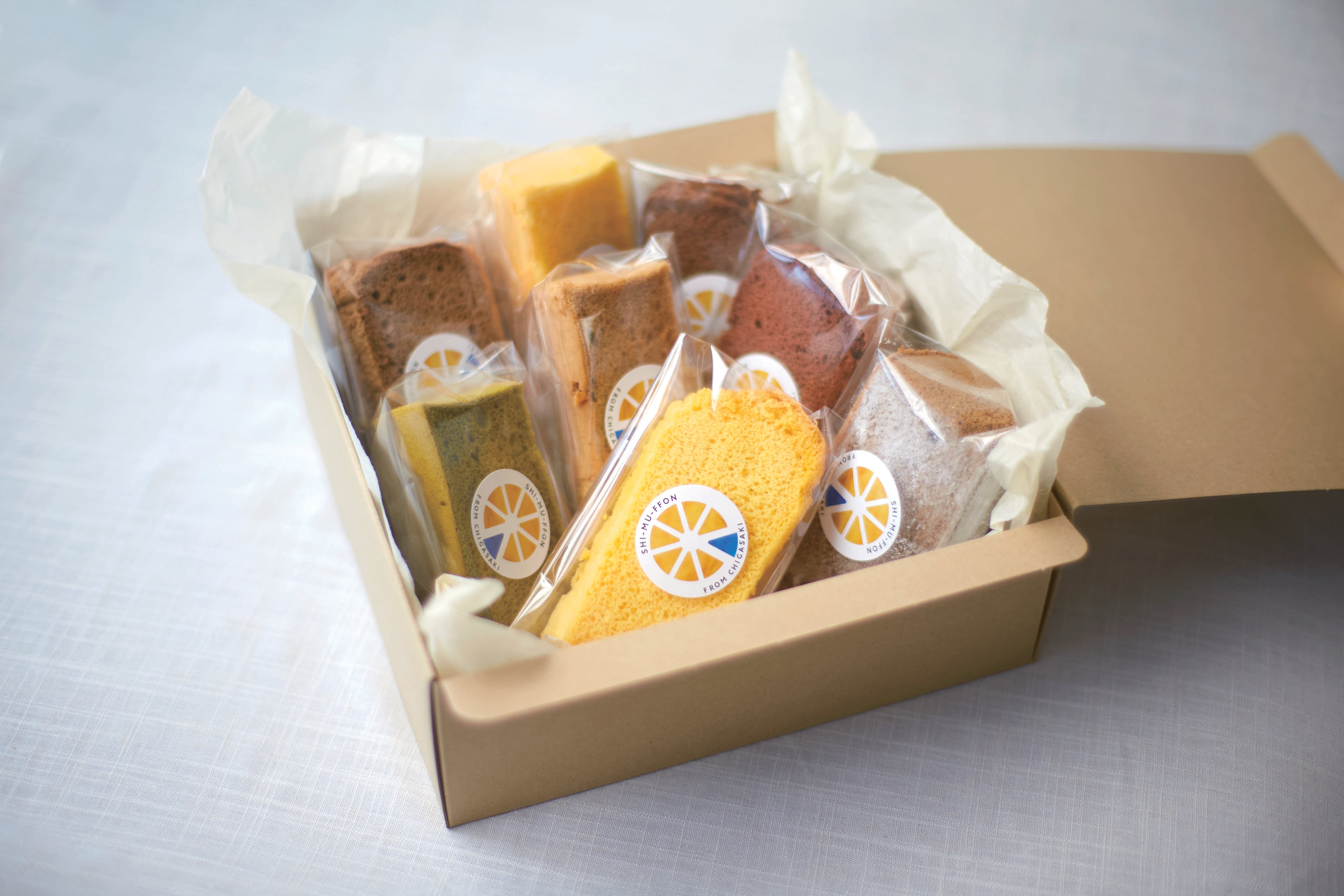 米粉シフォンケーキAym 定期便】<初回25％OFF>米粉シフォンケーキ便(おまかせ8種) | shi-mu