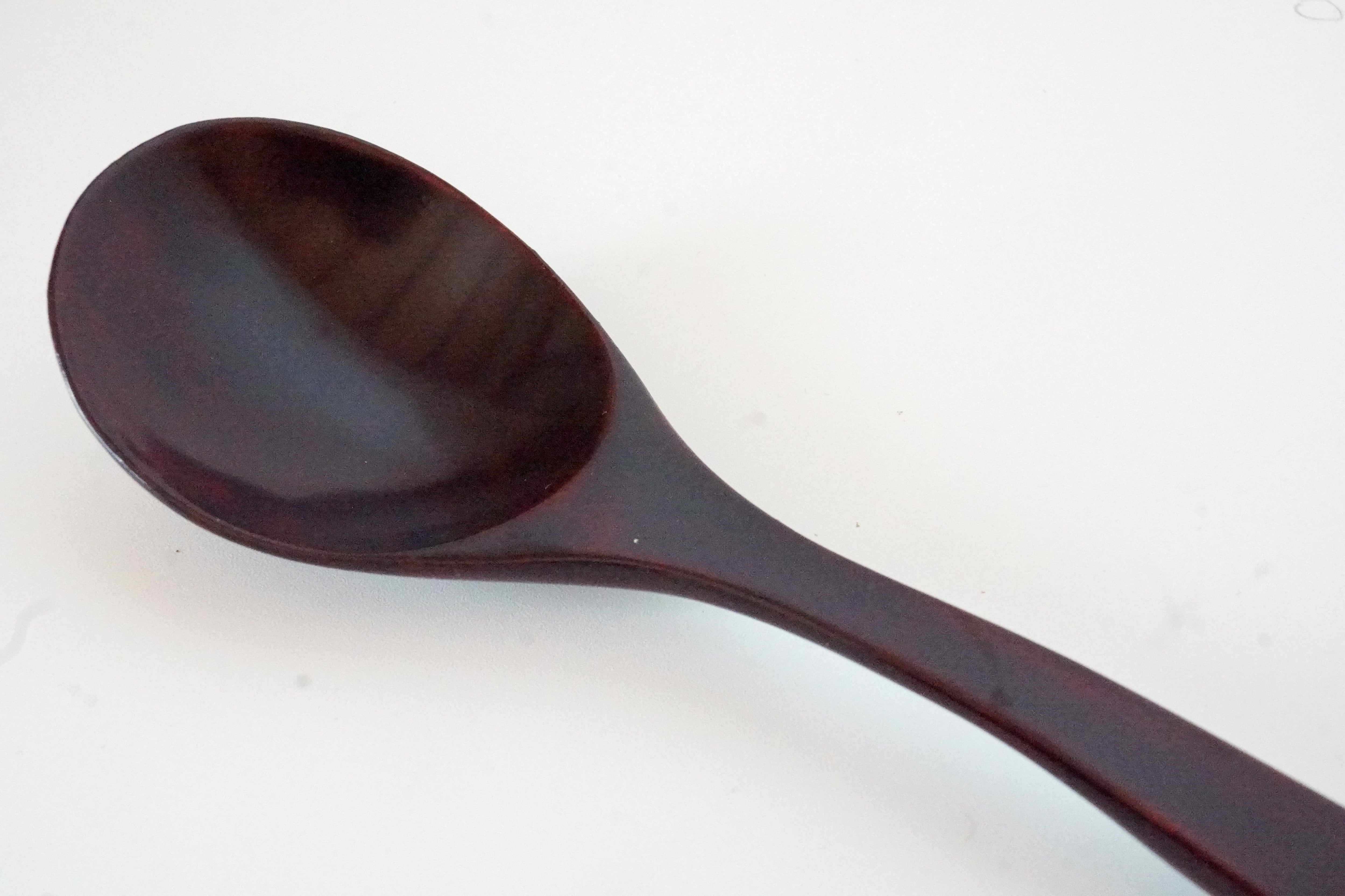 呂色仕上げの漆のスプーン（溜め塗り朱） | 家具と木の器 TODAKA WOOD